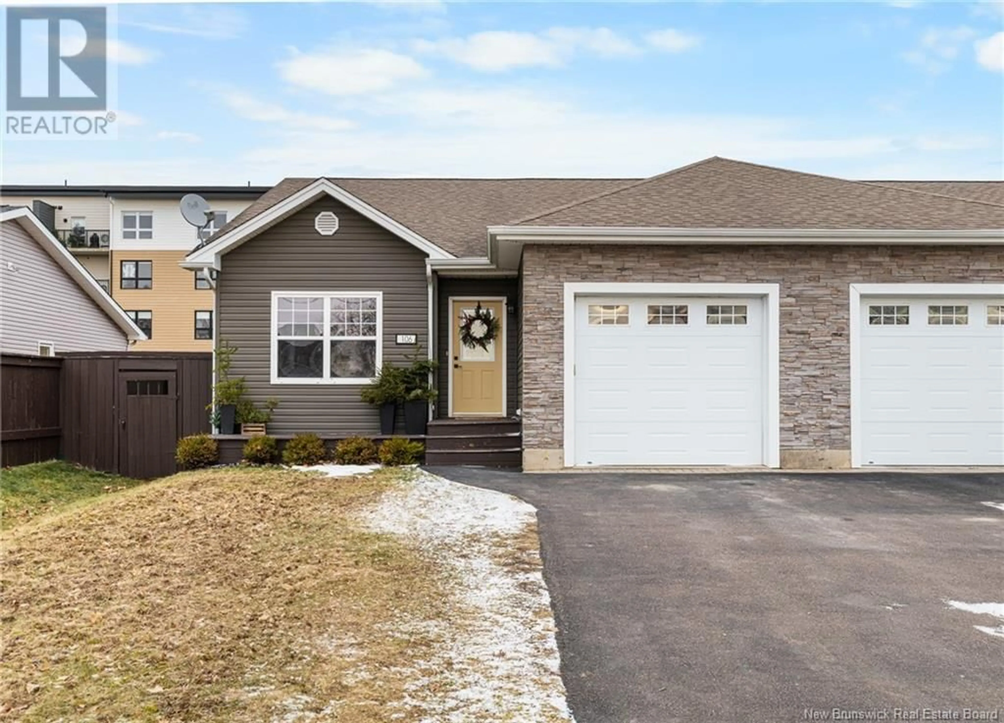 Home with vinyl exterior material, street for 106 McQueen Street, Shediac New Brunswick E4P2H7