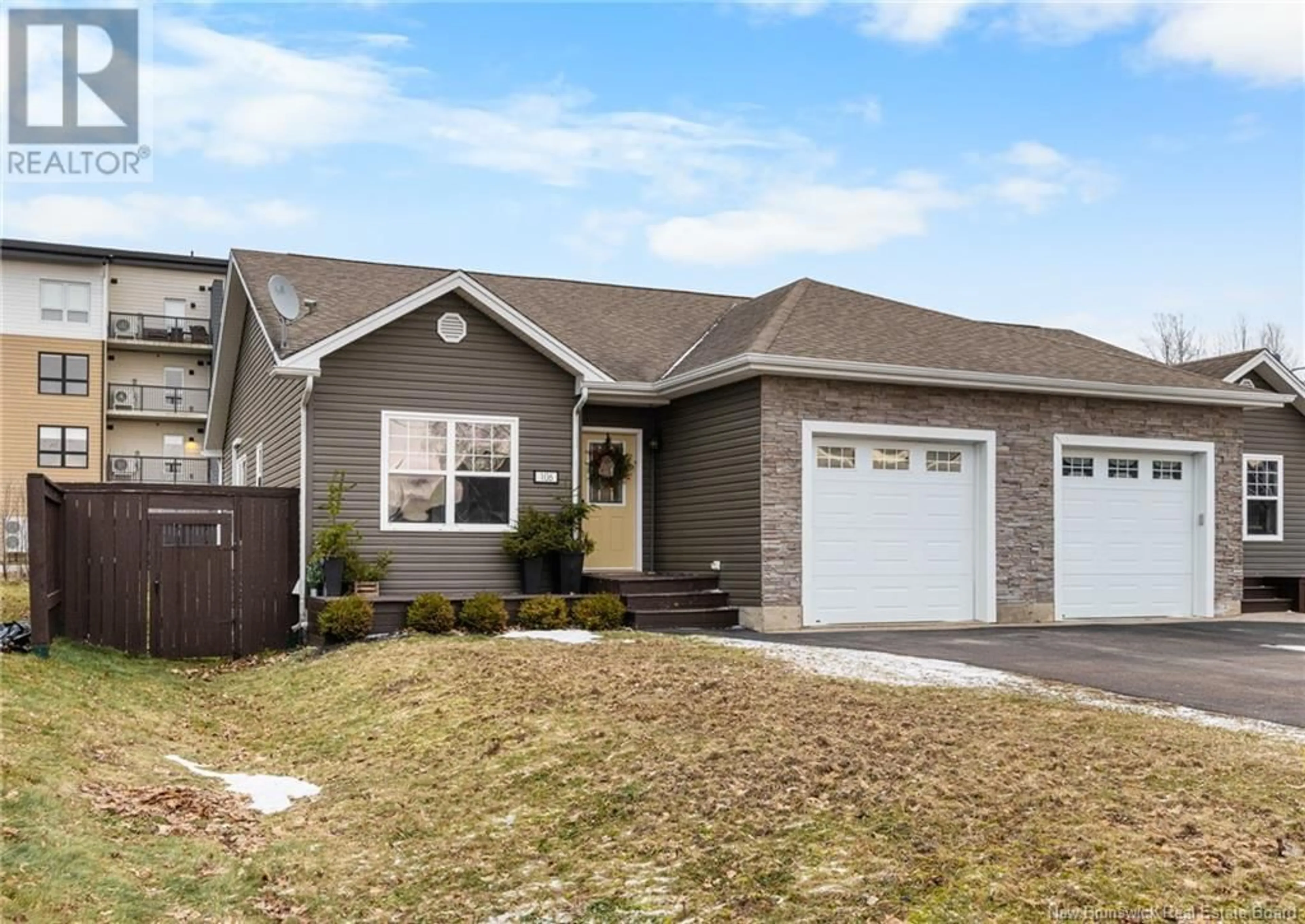 Home with vinyl exterior material, street for 106 McQueen Street, Shediac New Brunswick E4P2H7