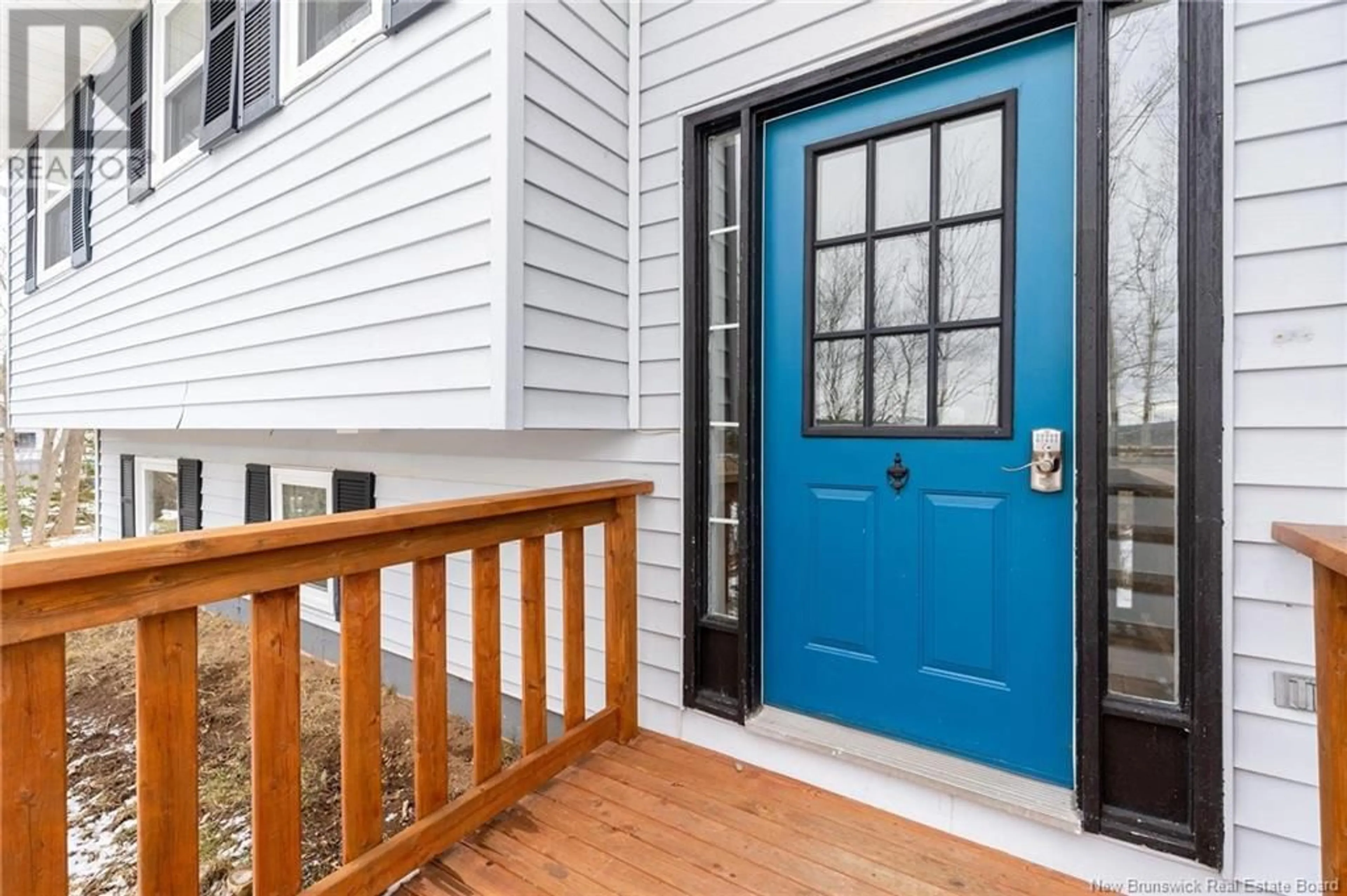 Indoor entryway for 45 Porter Road, Nauwigewauk New Brunswick E5N6W9