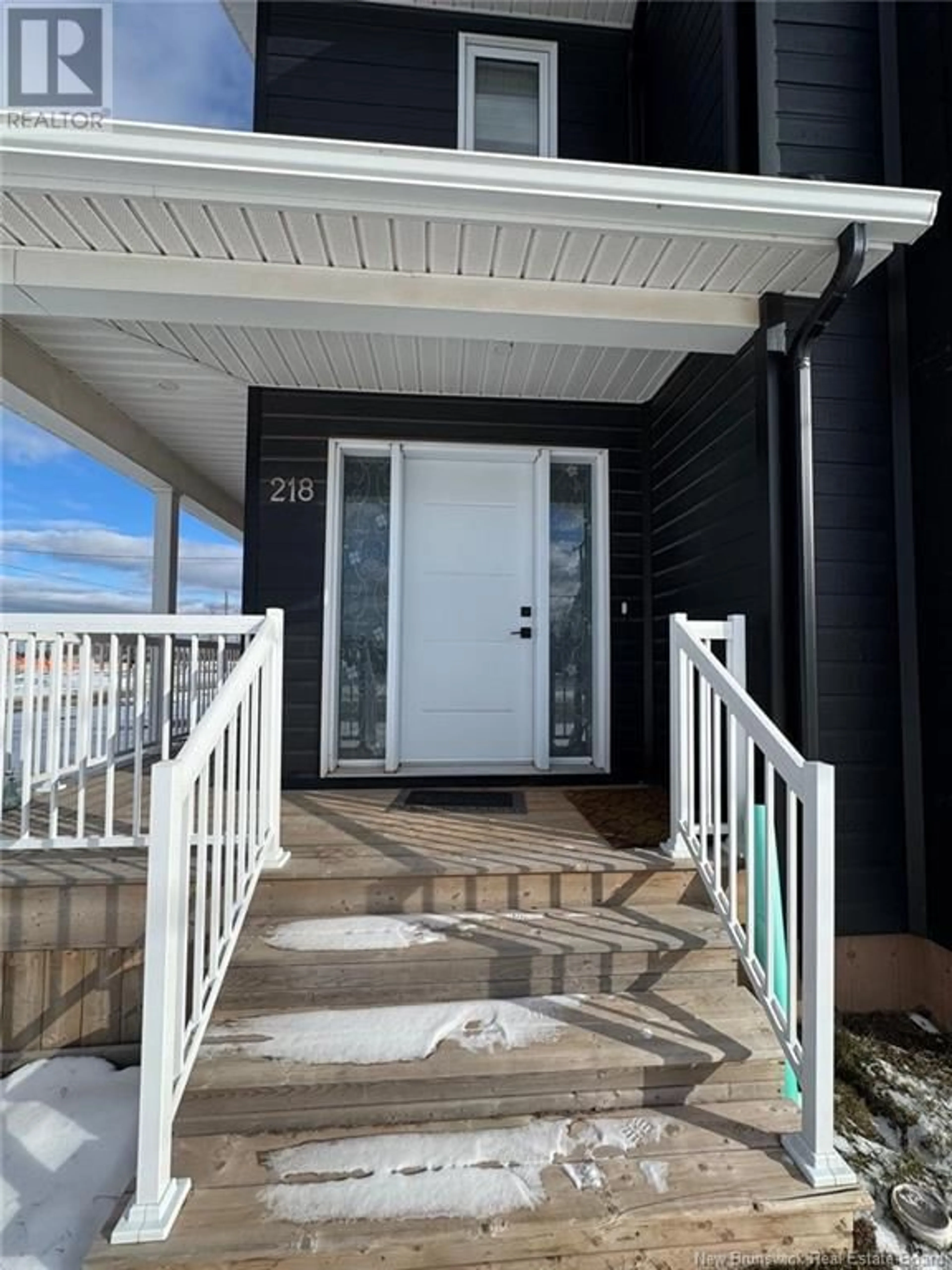 Indoor entryway for 218 Falcon Drive, Moncton New Brunswick E1G0H8