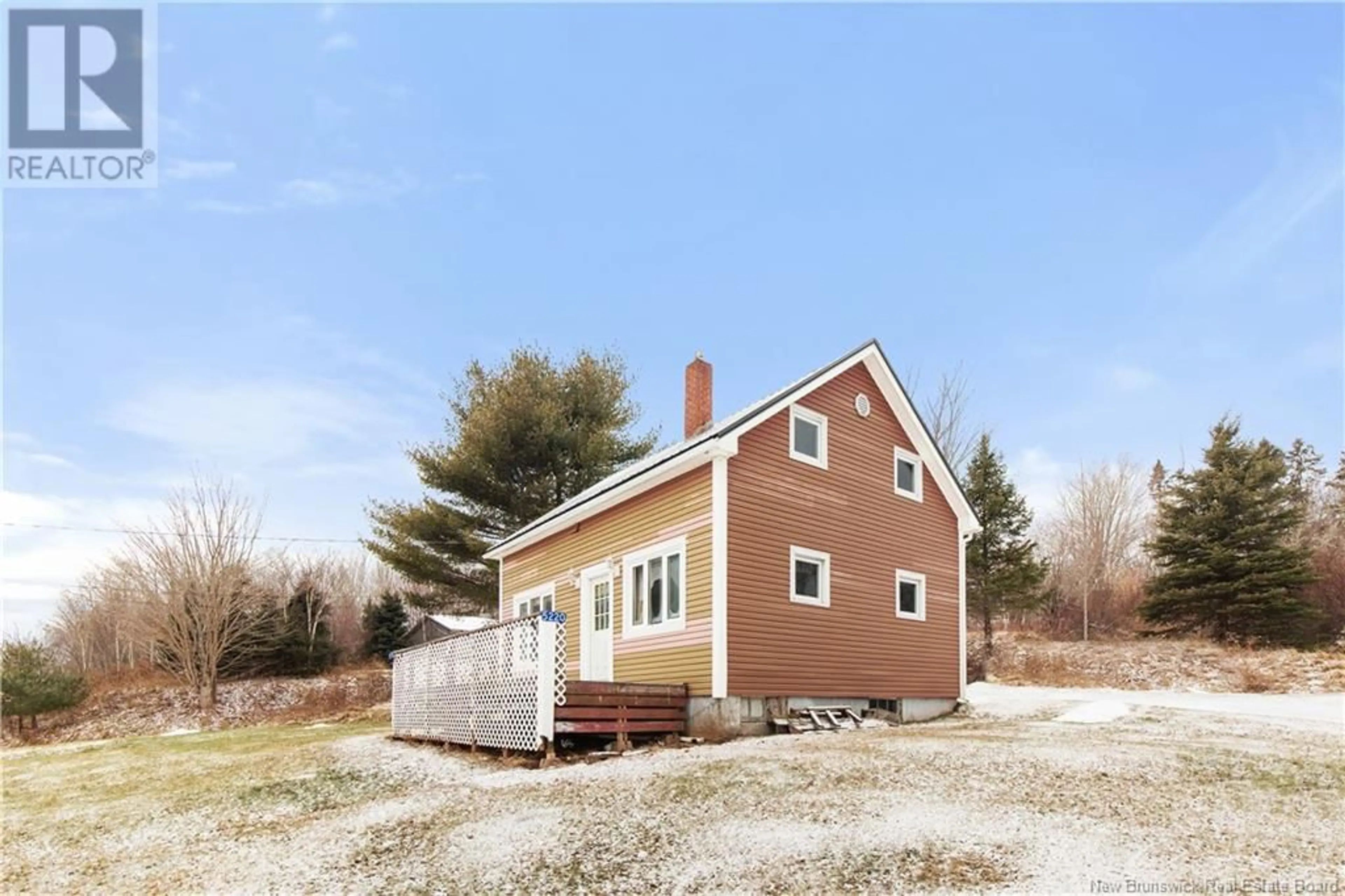 A pic from outside/outdoor area/front of a property/back of a property/a pic from drone, water/lake/river/ocean view for 5220 ROUTE 114, Hopewell Hill New Brunswick E4H3N3
