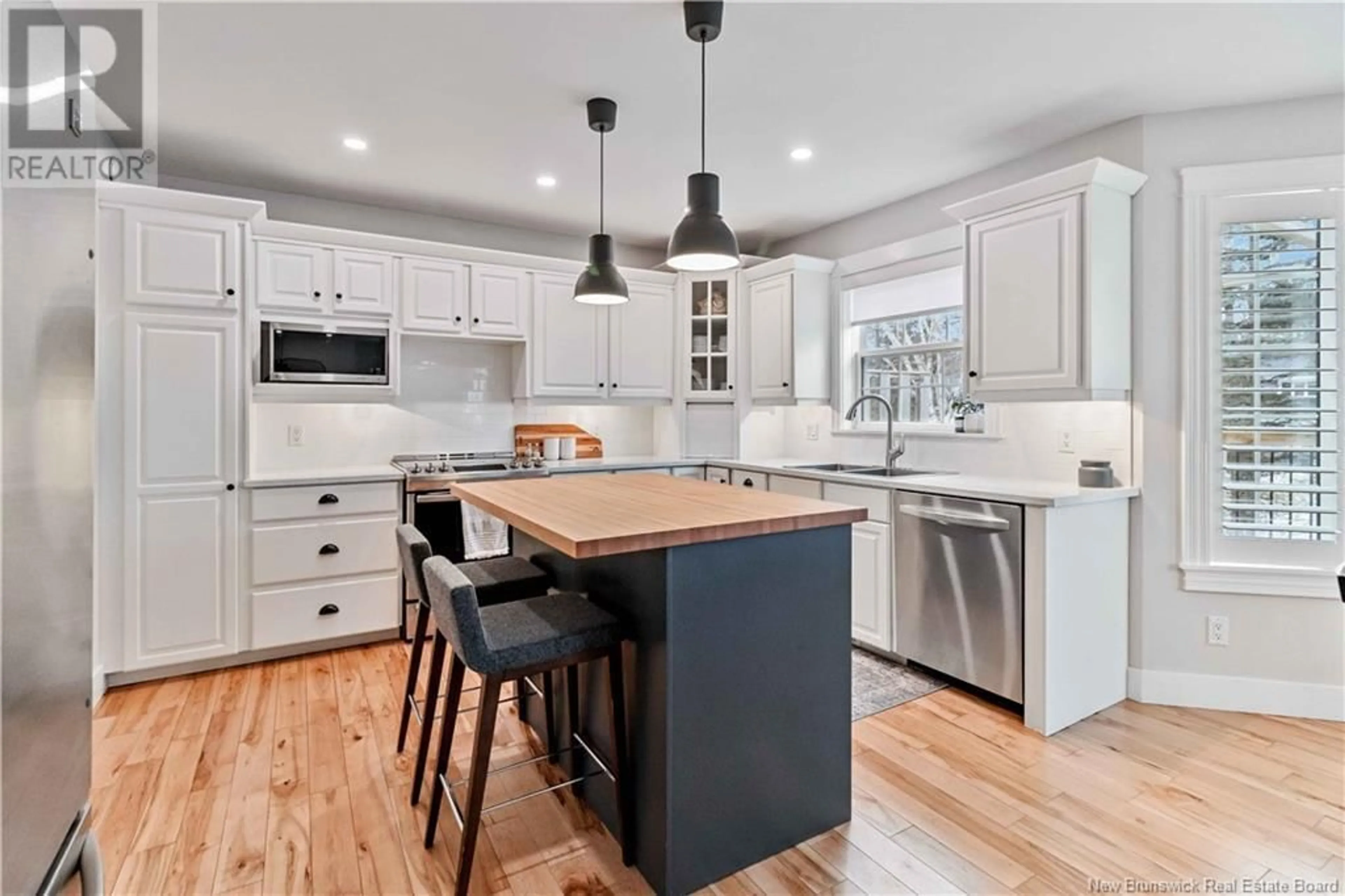 Open concept kitchen, unknown for 14 Fleet Court, Fredericton New Brunswick E3B6Z3