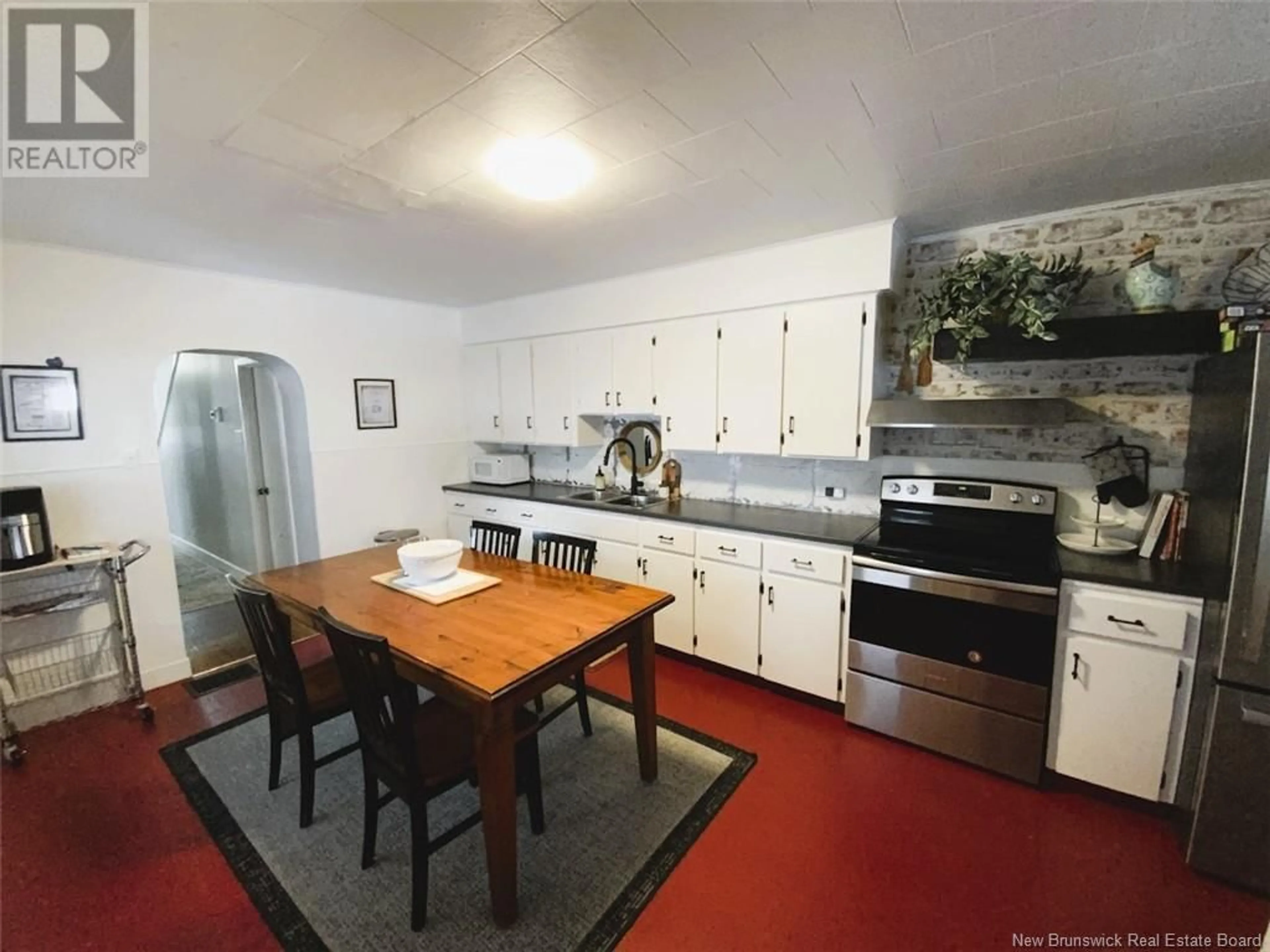 Standard kitchen, unknown for 133 Victoria Street, Edmundston New Brunswick E3V2H7