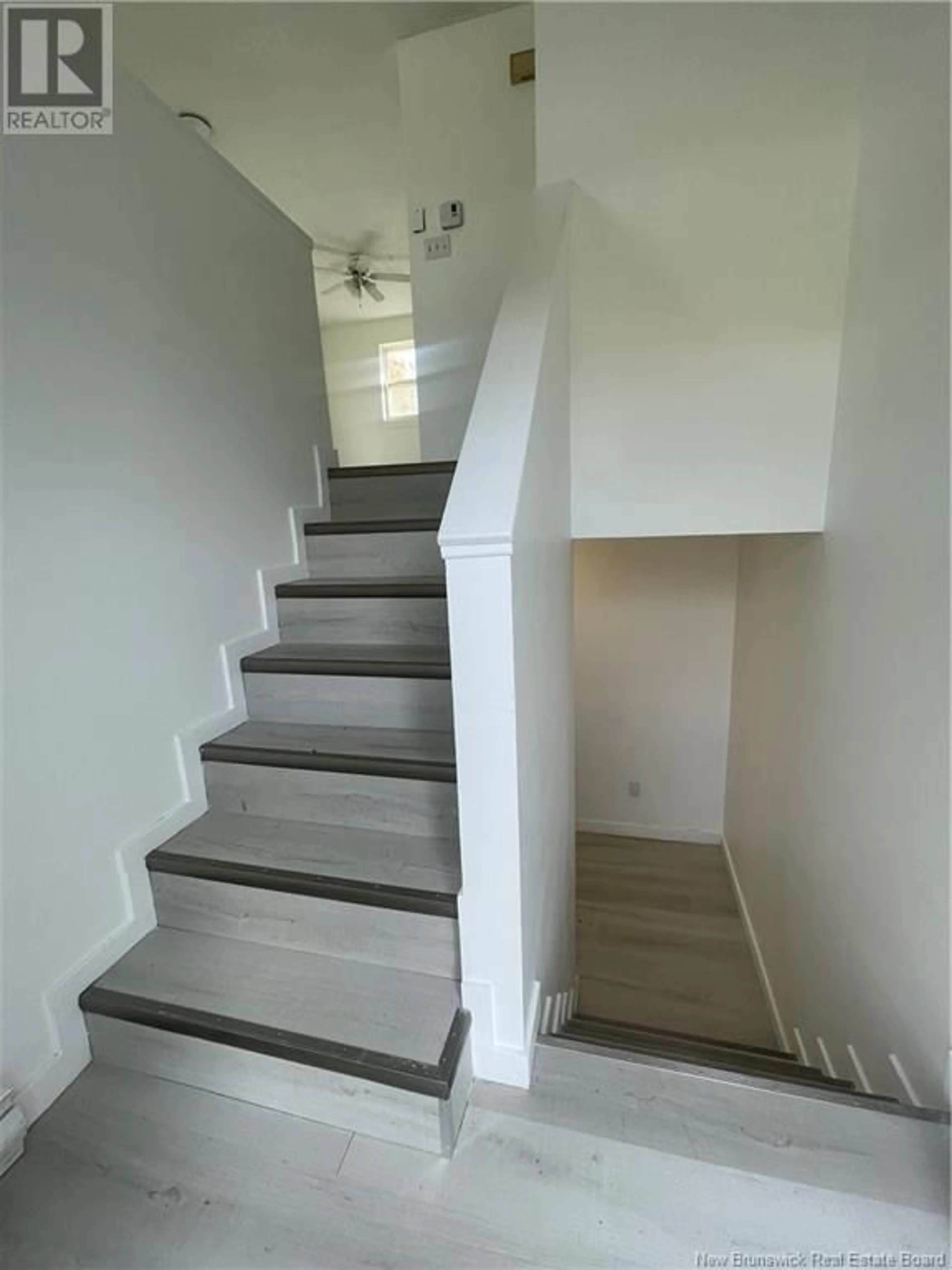 Stairs for 141 PAUL STREET, Rogersville New Brunswick E4Y1V9