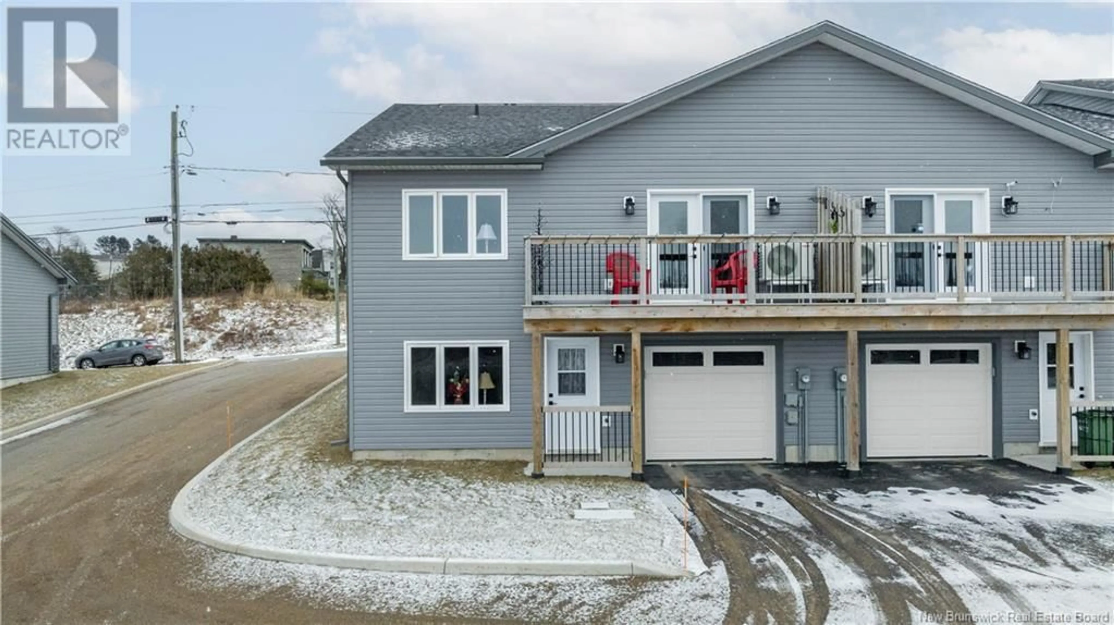 A pic from outside/outdoor area/front of a property/back of a property/a pic from drone, water/lake/river/ocean view for 273 Riverview Drive, Saint John New Brunswick E2M1M6