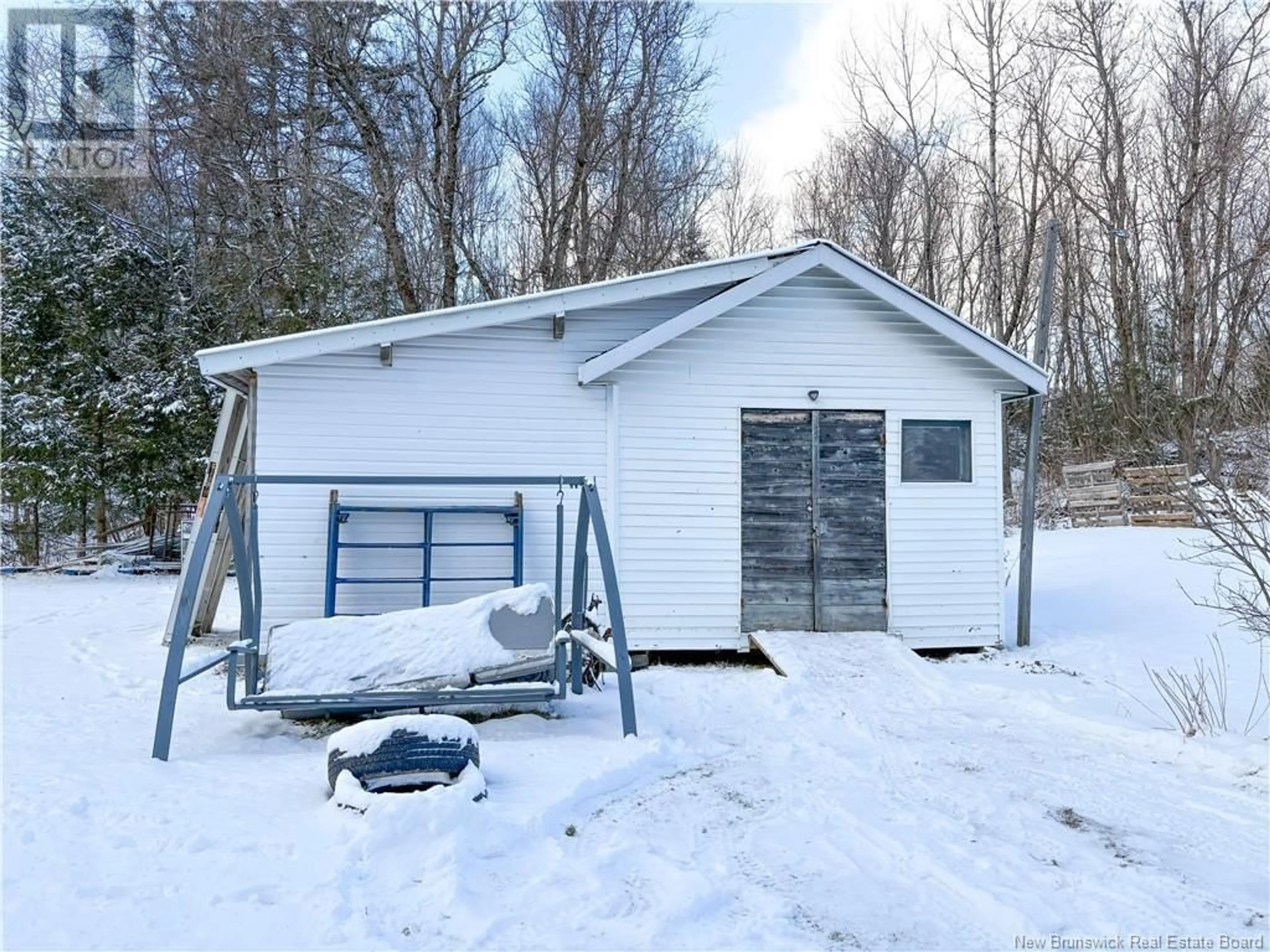 Shed for 132 Tweedie Street, Bath New Brunswick E7J1C6