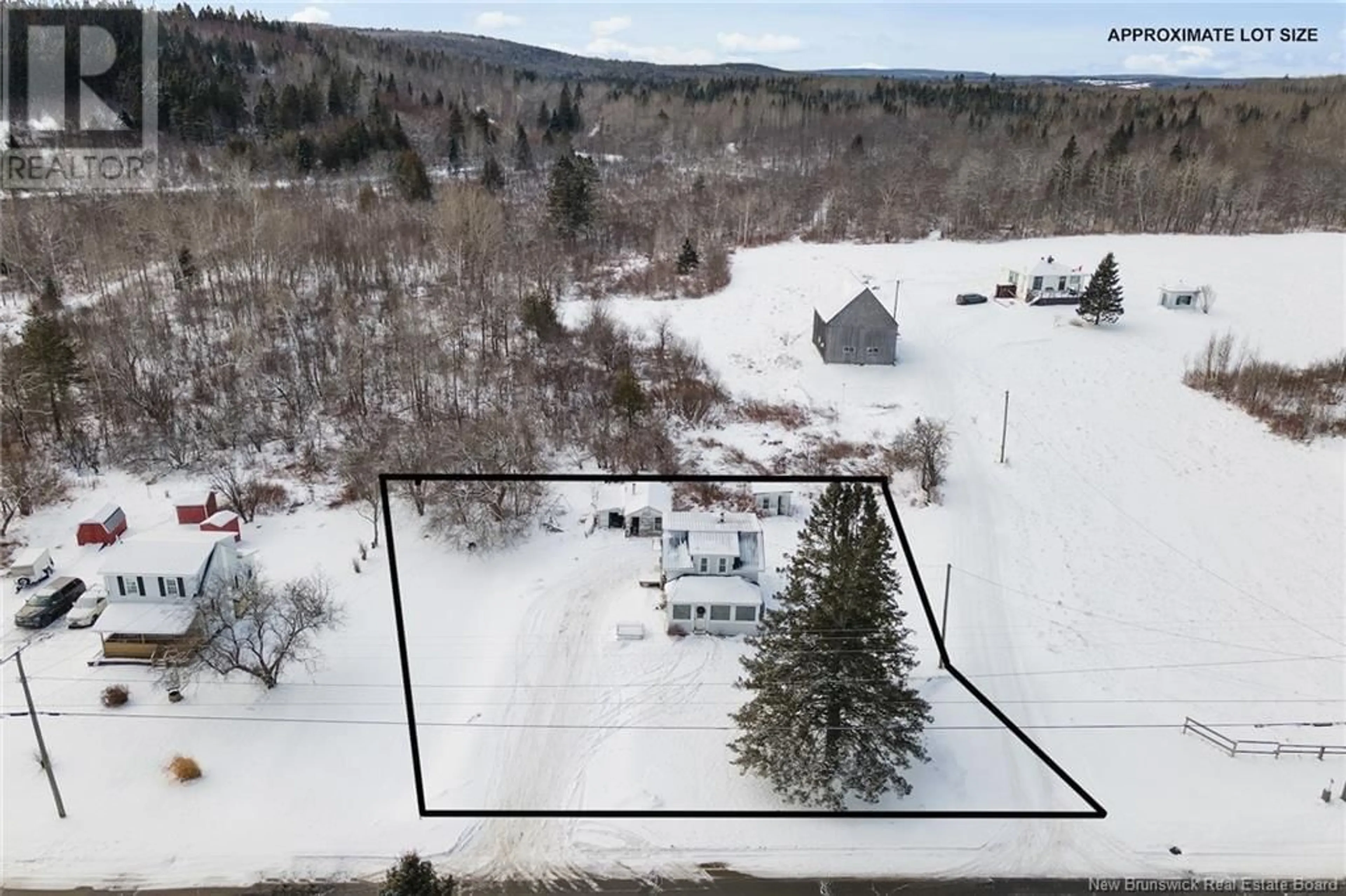 A pic from outside/outdoor area/front of a property/back of a property/a pic from drone, water/lake/river/ocean view for 3959 Route104, Millville New Brunswick E6E1S6