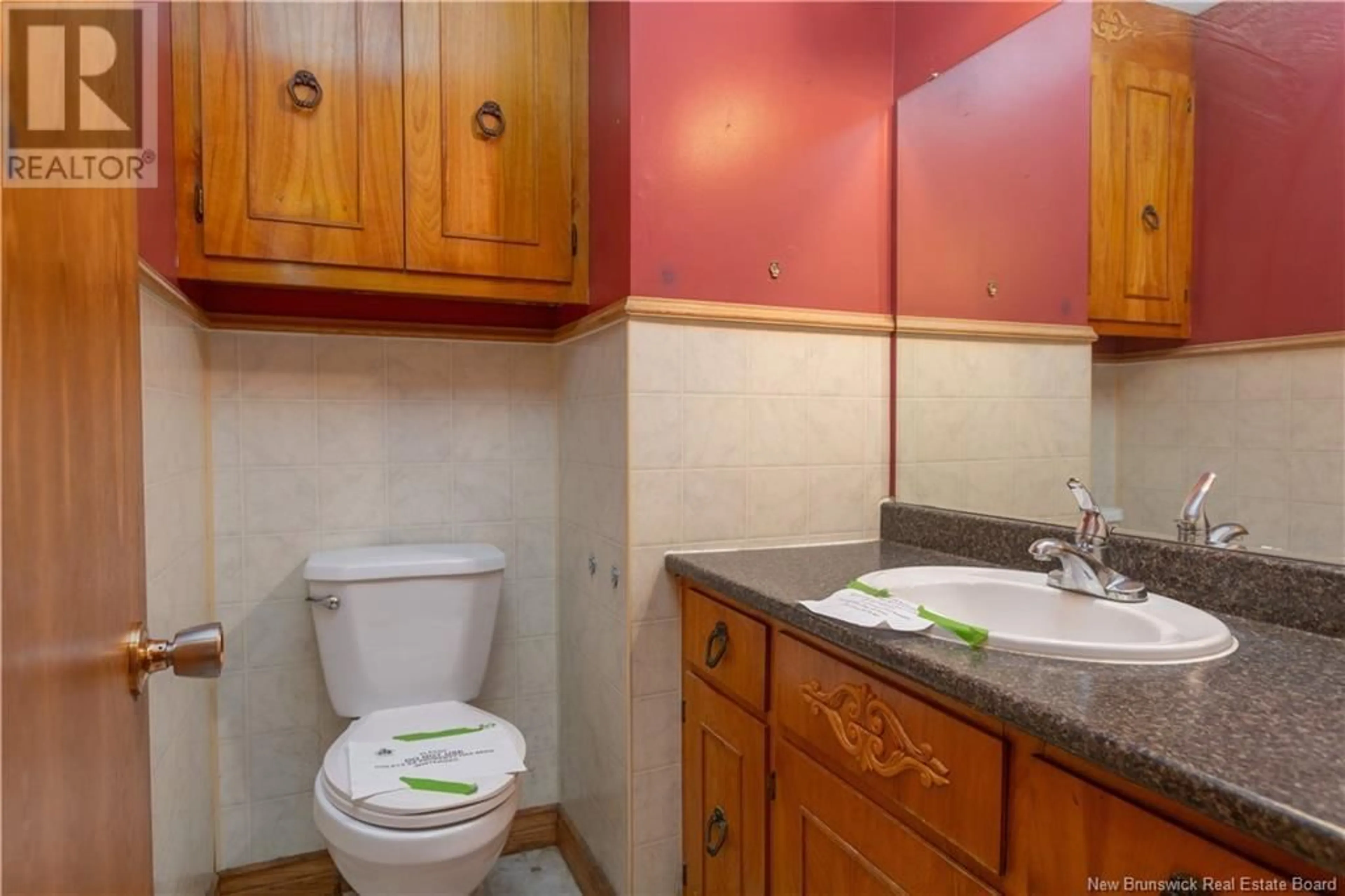 Standard bathroom, unknown for 613 Royal, Memramcook New Brunswick E4K1W9