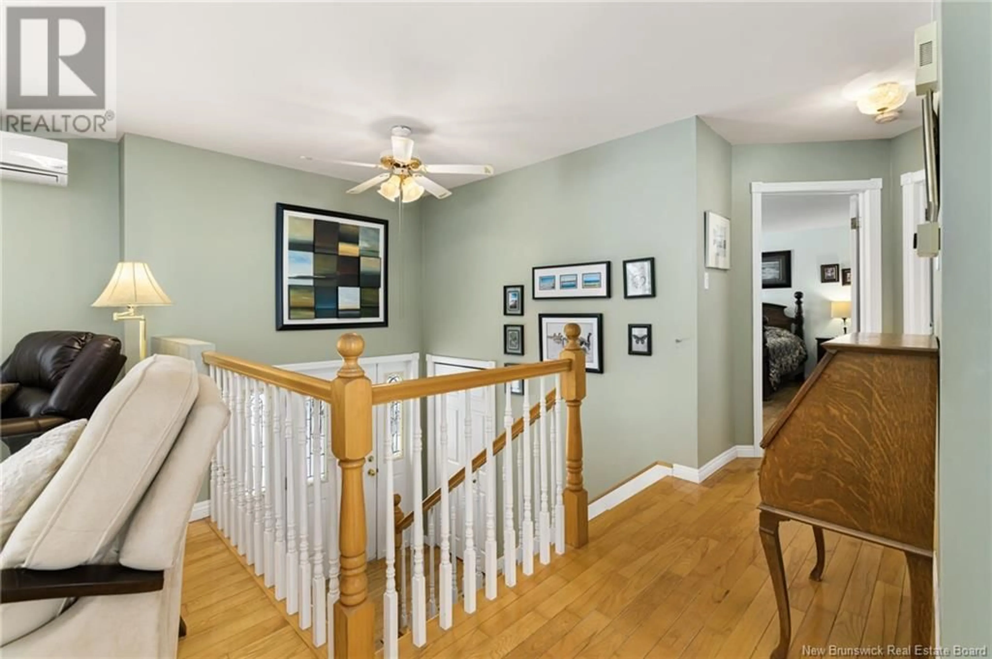 Indoor foyer for 112 Liberty Crescent, Moncton New Brunswick E1A6H6