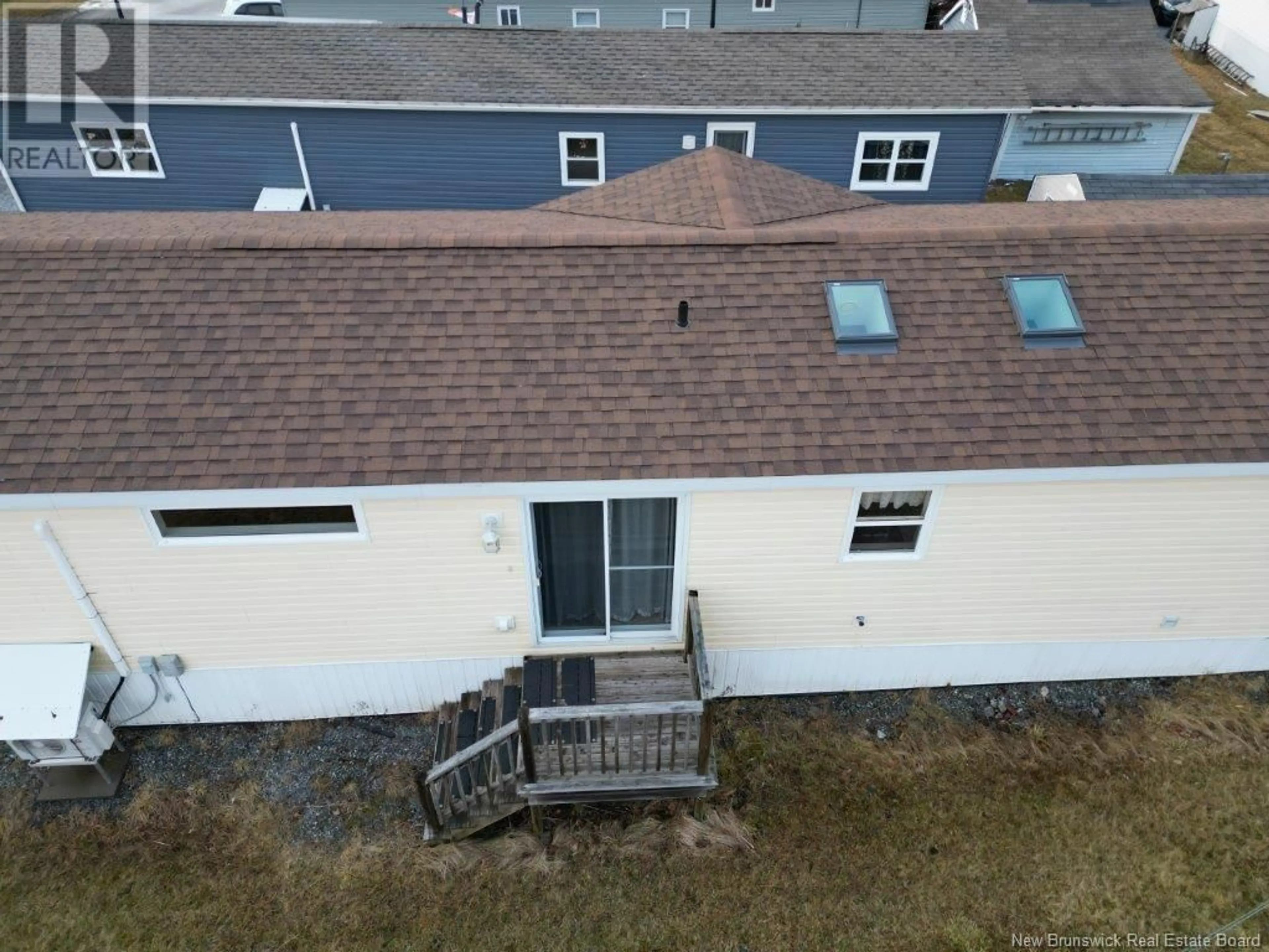 A pic from outside/outdoor area/front of a property/back of a property/a pic from drone, building for 51 Violet Street, Saint John New Brunswick E2M5M4