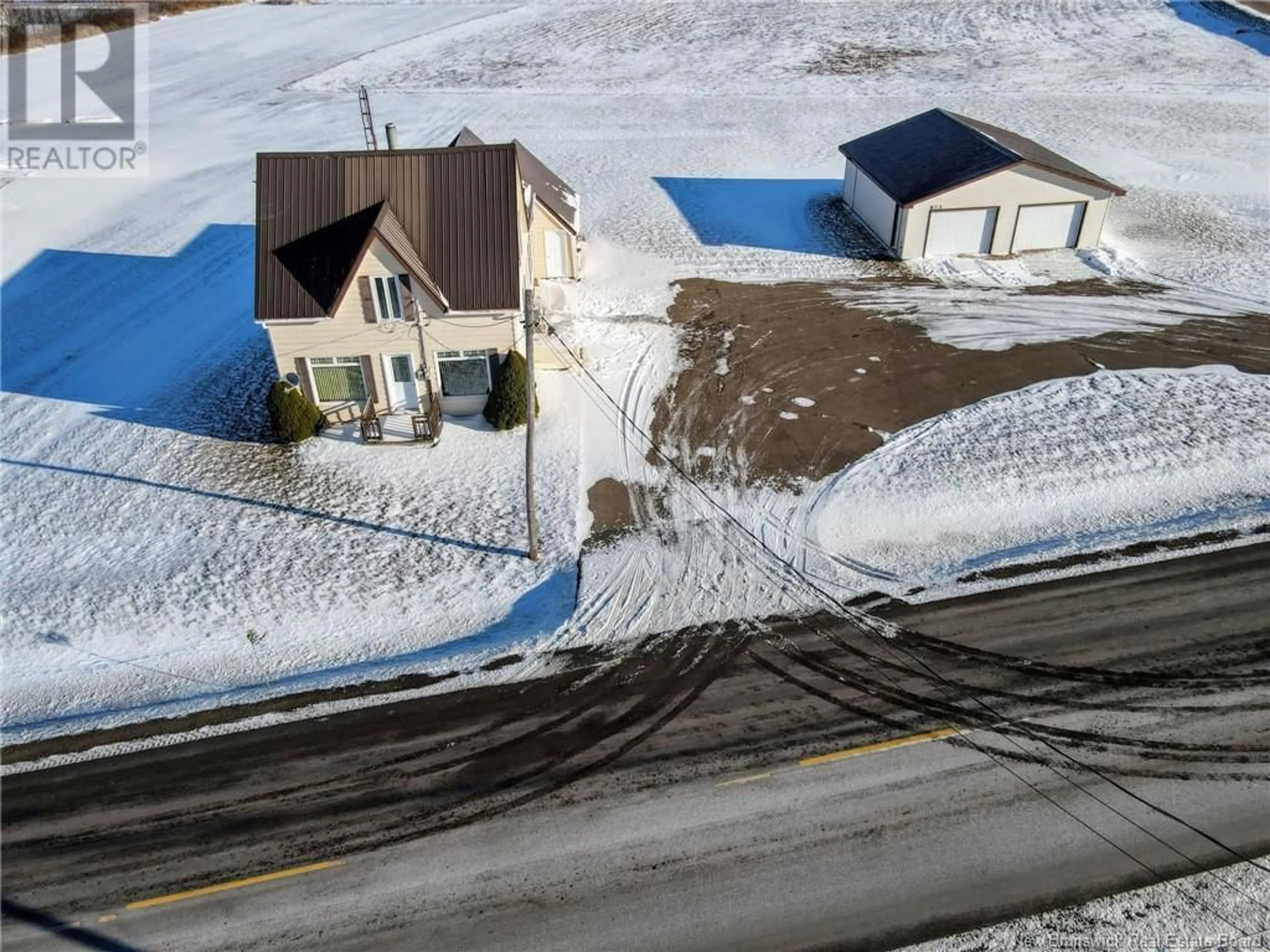 A pic from outside/outdoor area/front of a property/back of a property/a pic from drone, street for 2002 RTE 950, Petit-Cap New Brunswick E4N2J4