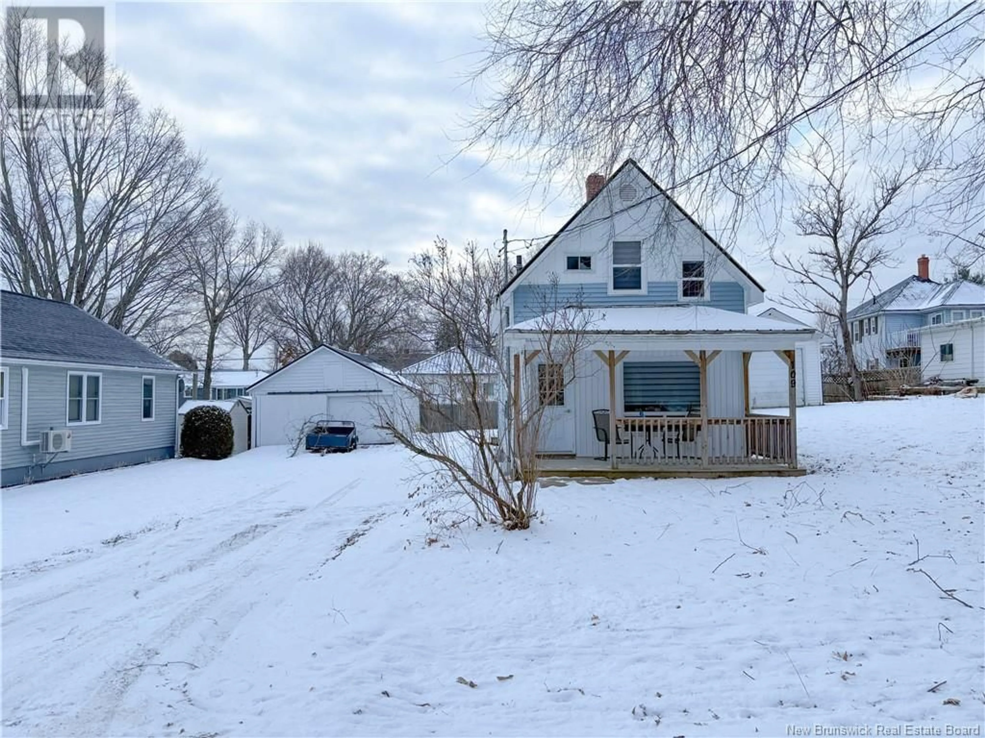 A pic from outside/outdoor area/front of a property/back of a property/a pic from drone, street for 109 St Andrews Street, Woodstock New Brunswick E7M2S6