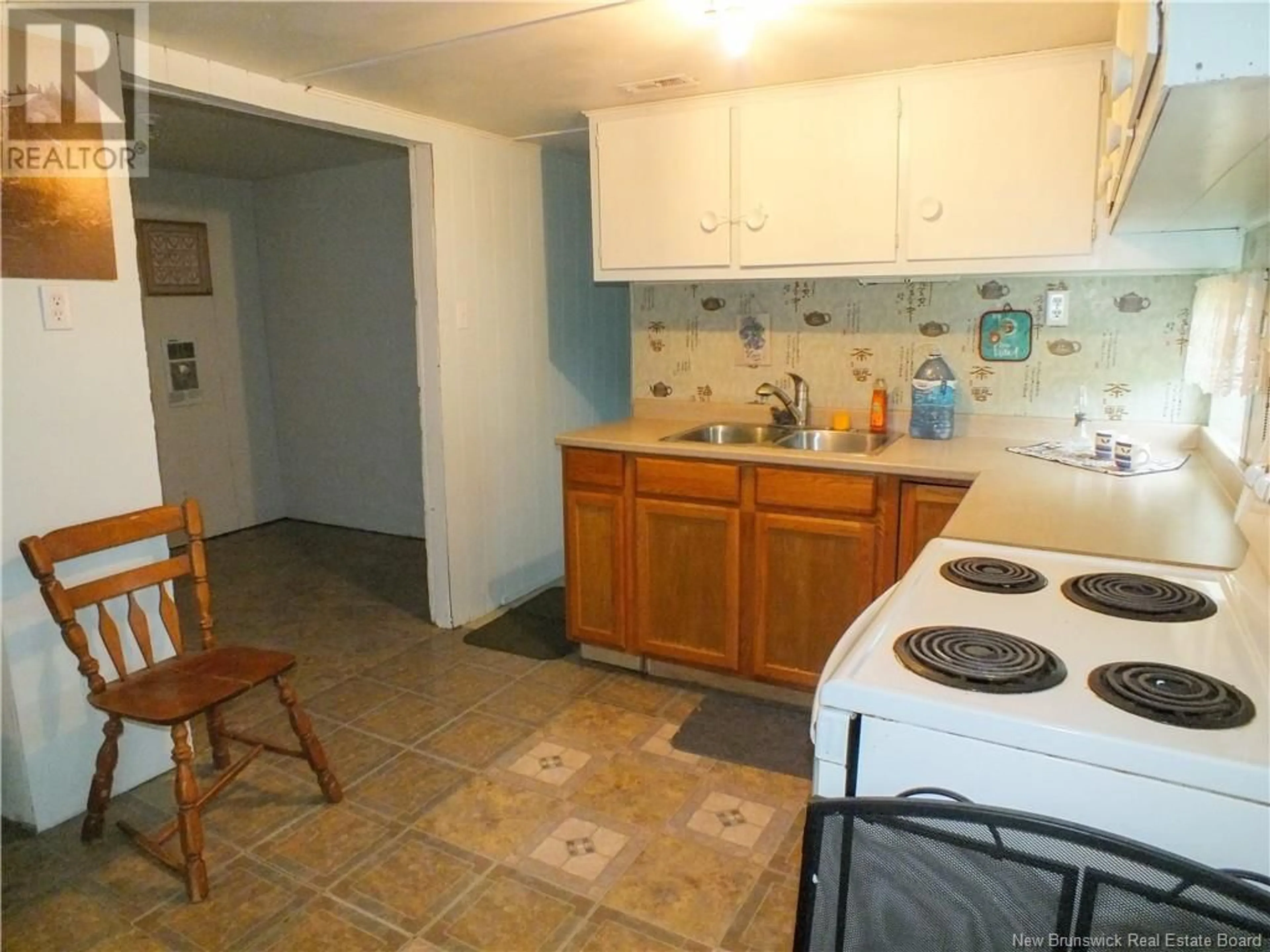 Standard kitchen, unknown for 532 Sharps Mountain Road, Newburg New Brunswick E7N1Y2