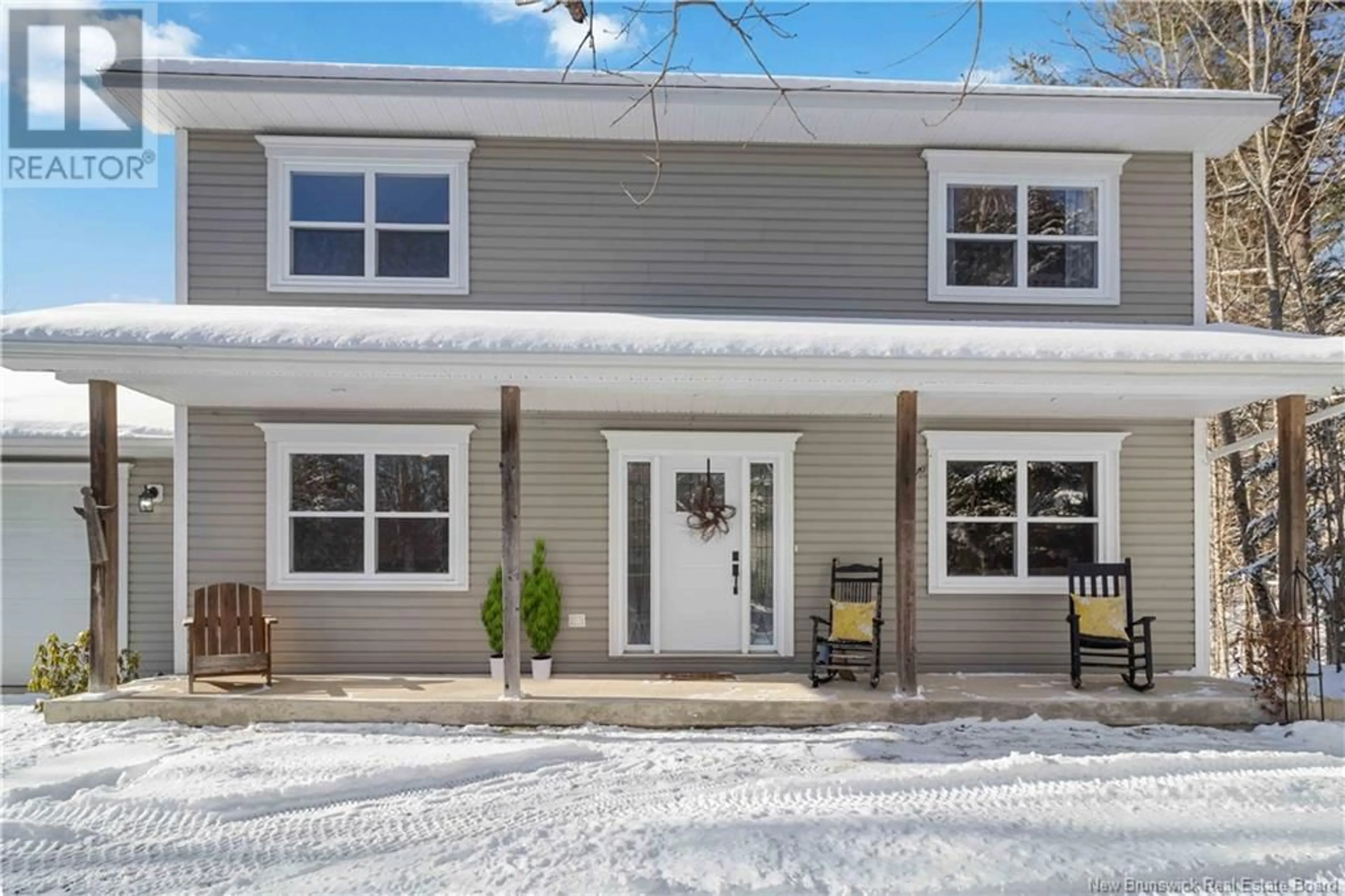 A pic from outside/outdoor area/front of a property/back of a property/a pic from drone, water/lake/river/ocean view for 497 ROUTE 628, Penniac New Brunswick E3A8X8