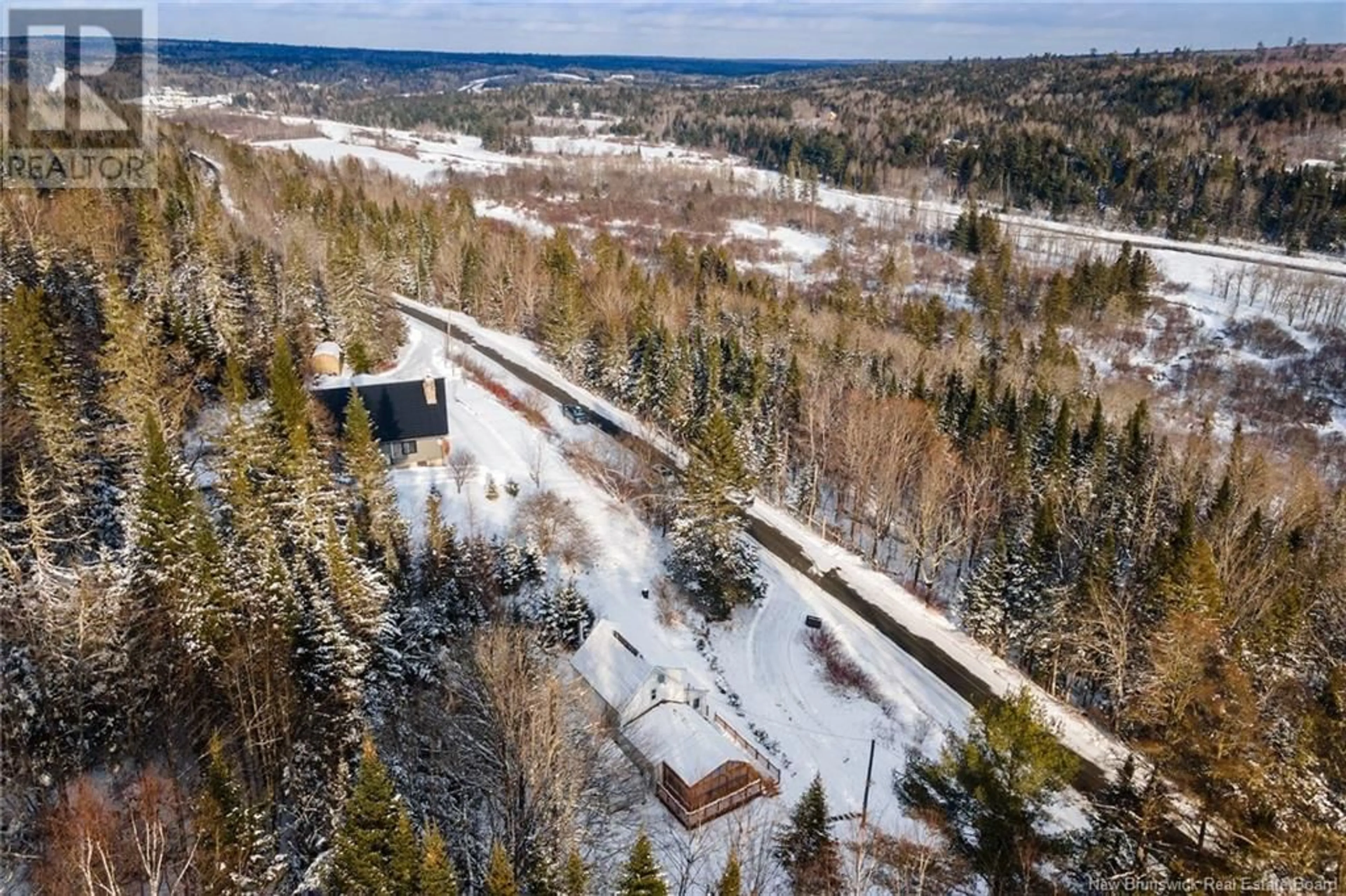 A pic from outside/outdoor area/front of a property/back of a property/a pic from drone, forest/trees view for 136 Nashwaak West Road, Nashwaak Bridge New Brunswick E6C2A6