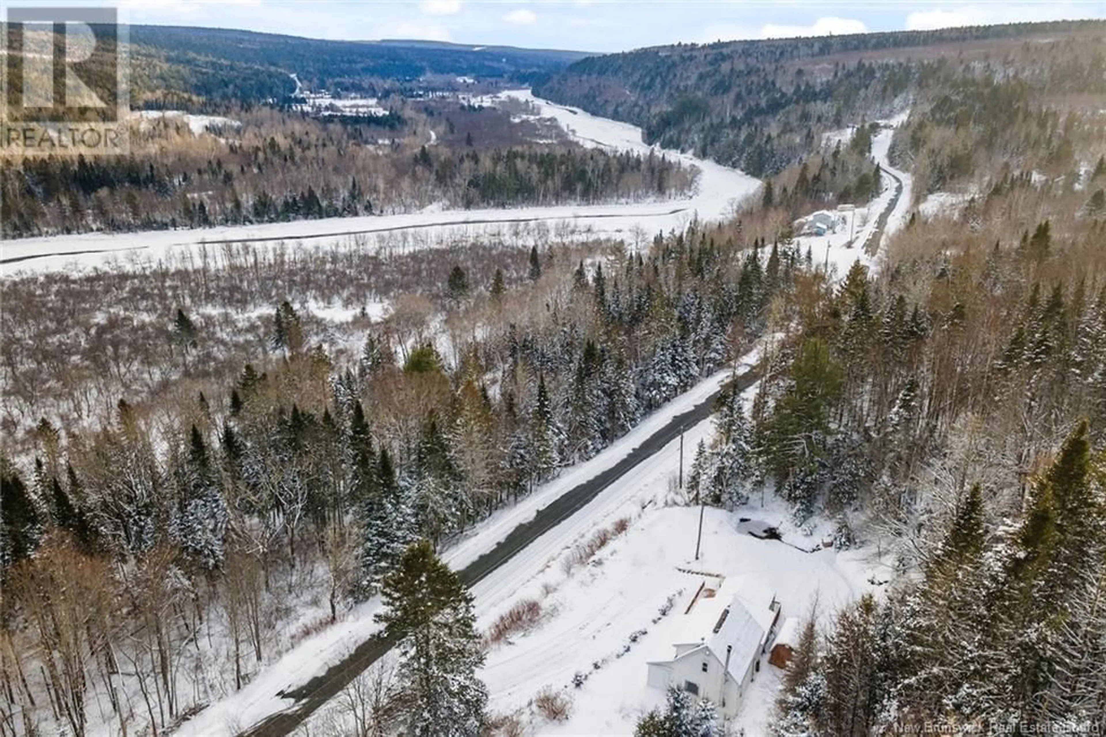 A pic from outside/outdoor area/front of a property/back of a property/a pic from drone, forest/trees view for 136 Nashwaak West Road, Nashwaak Bridge New Brunswick E6C2A6