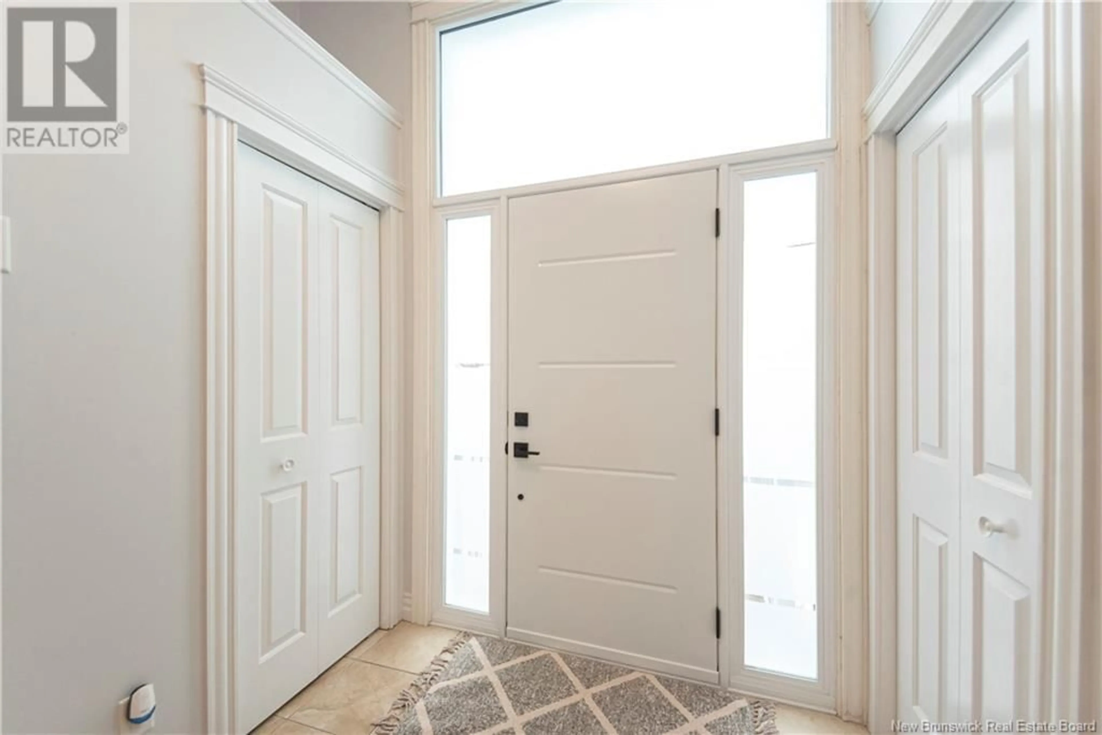 Indoor entryway for 46 Desire Court, Dieppe New Brunswick E1A0G9