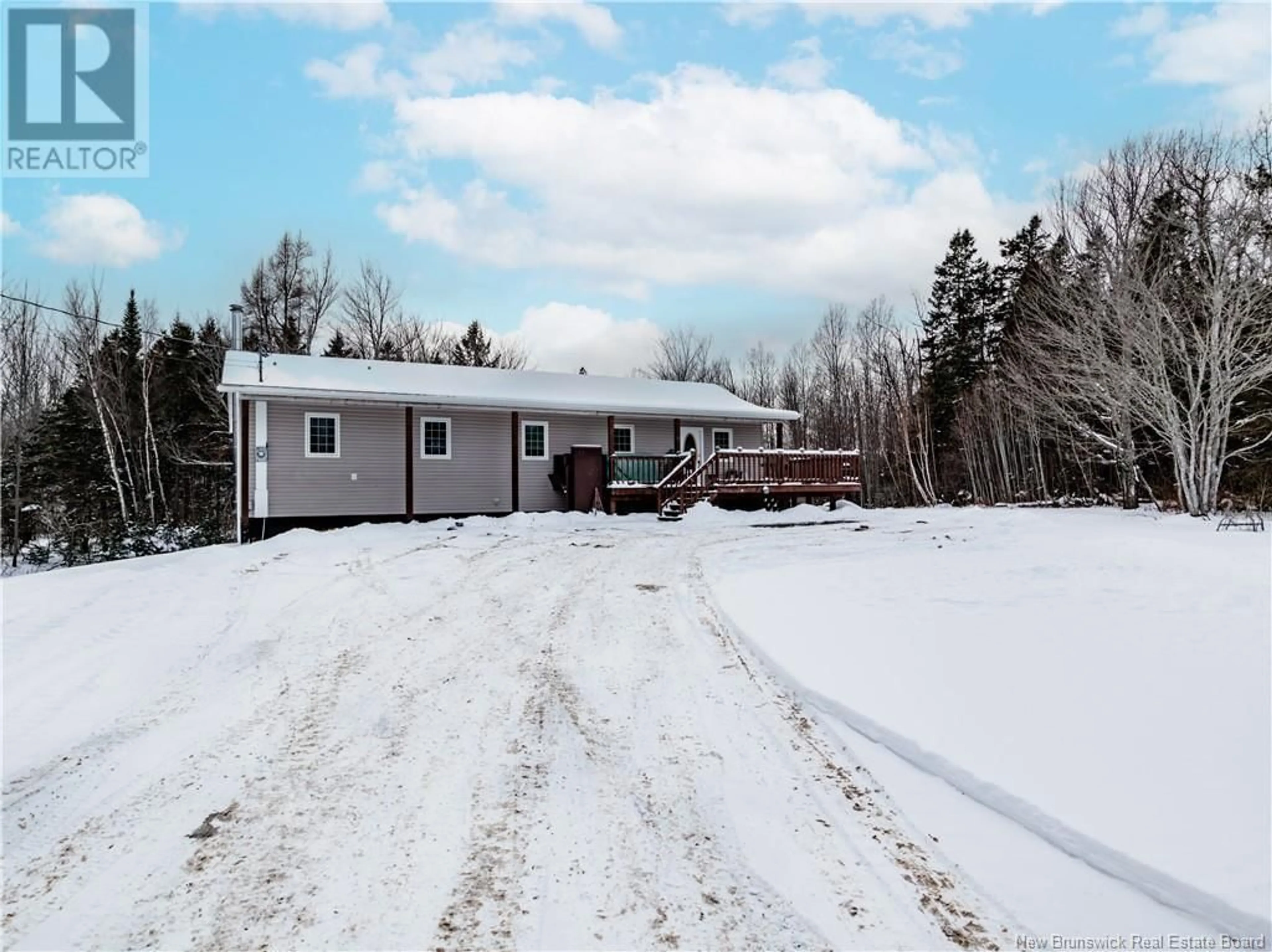 A pic from outside/outdoor area/front of a property/back of a property/a pic from drone, street for 41 Comeau, Saint-Louis-De-Kent New Brunswick E4X1R3