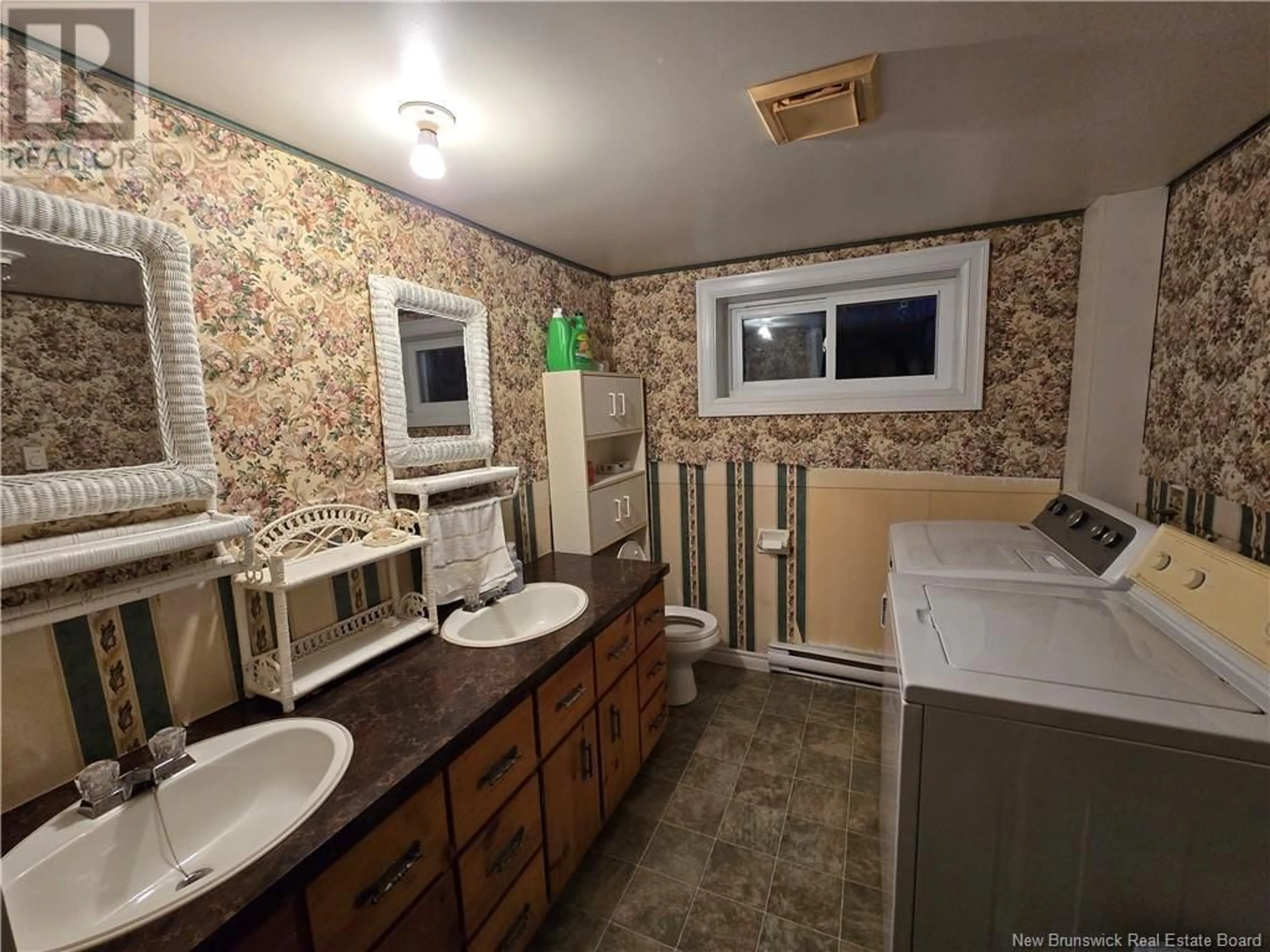 Standard bathroom, ceramic/tile floor for 193 GRAVEL HILL Road, Gravel Hill New Brunswick E8G1N5