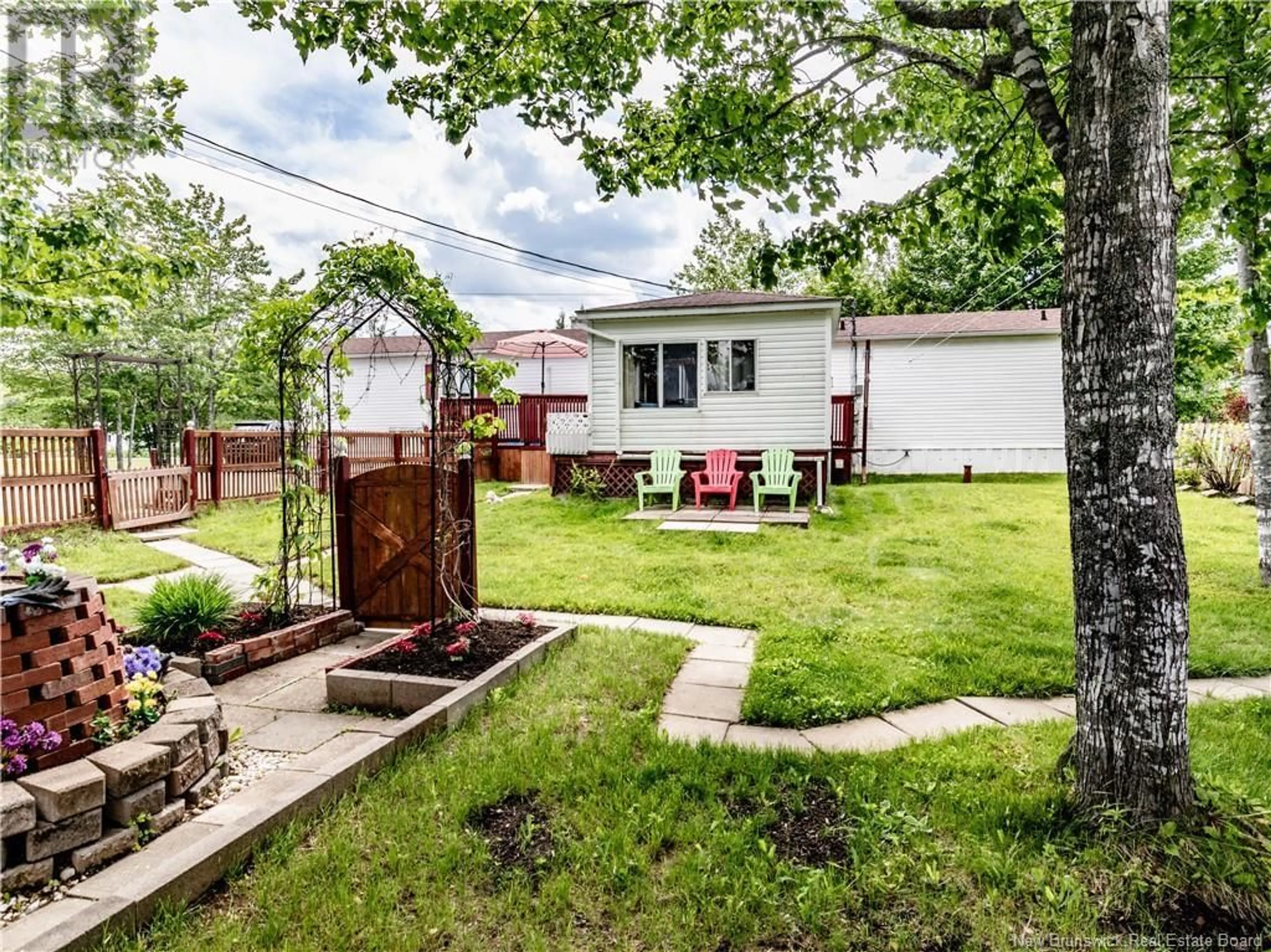 Patio, street for 10735 PRINCIPALE, Saint-Louis-De-Kent New Brunswick E4X1G4