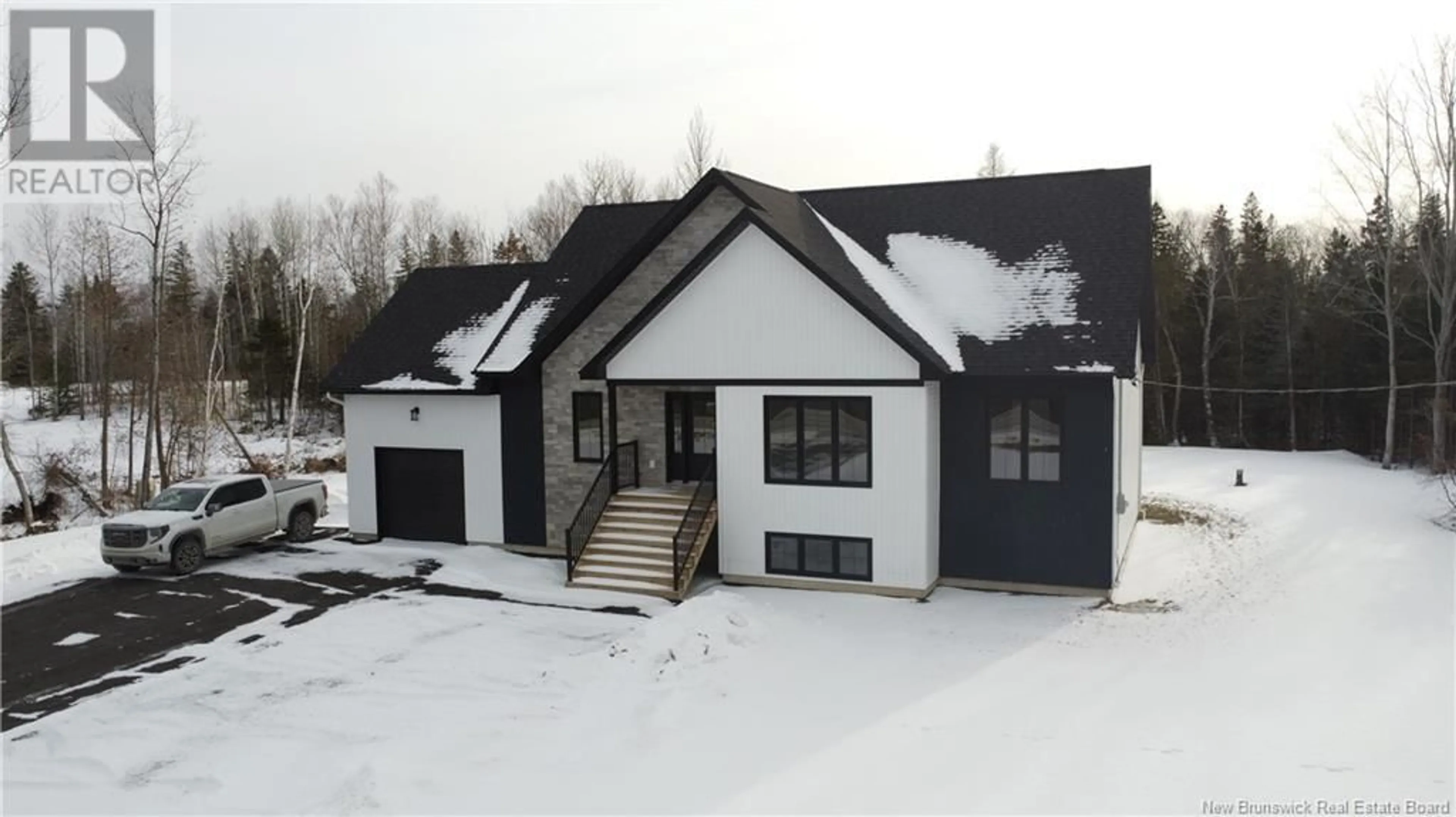 A pic from outside/outdoor area/front of a property/back of a property/a pic from drone, building for 2215 Sunset Drive, Bathurst New Brunswick E2A7K8