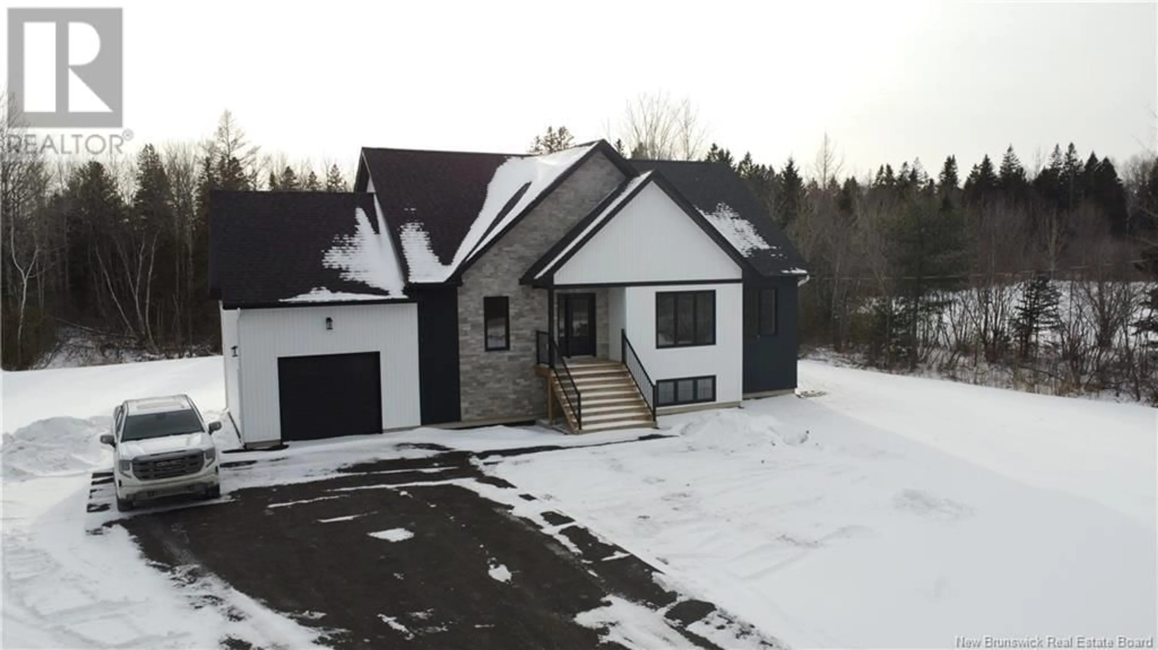 A pic from outside/outdoor area/front of a property/back of a property/a pic from drone, unknown for 2215 Sunset Drive, Bathurst New Brunswick E2A7K8