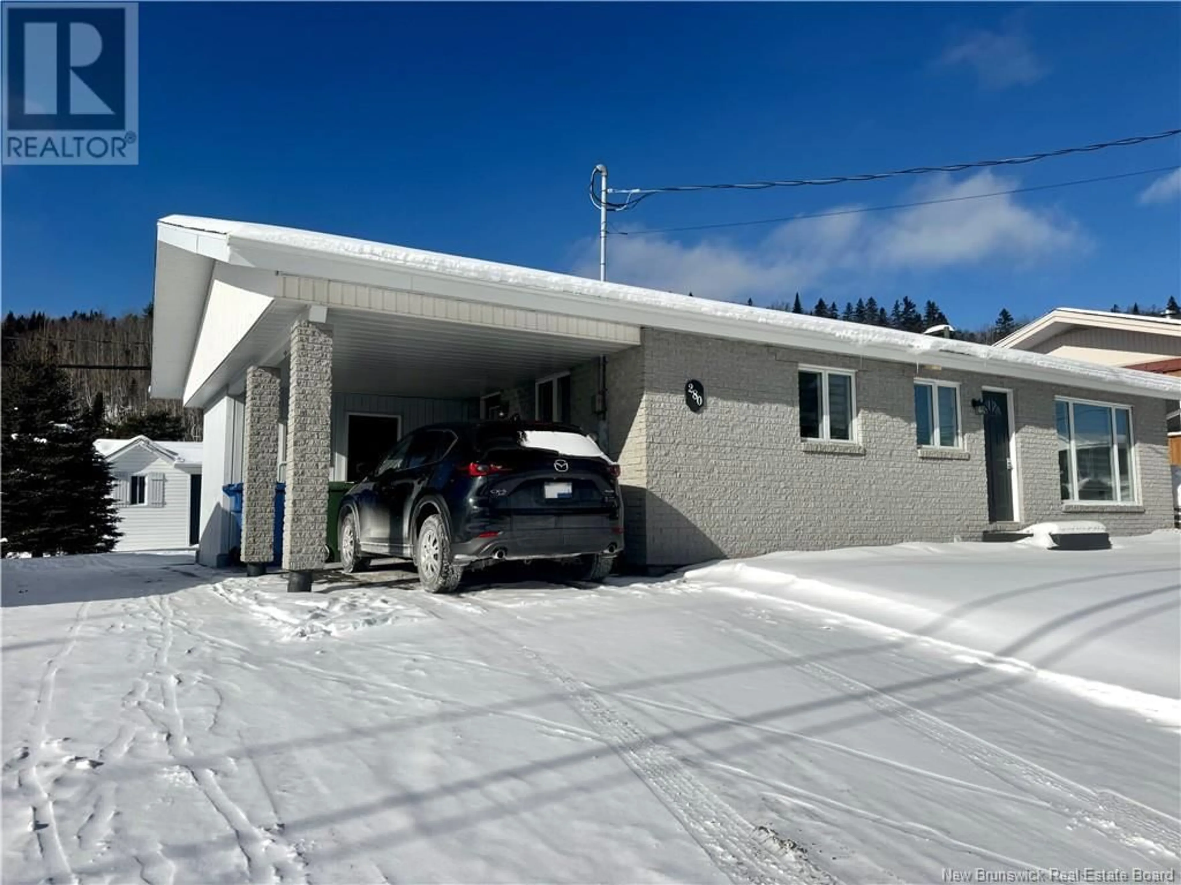 Indoor garage for 280 Du Pouvoir Road, Edmundston New Brunswick E3V2Y7