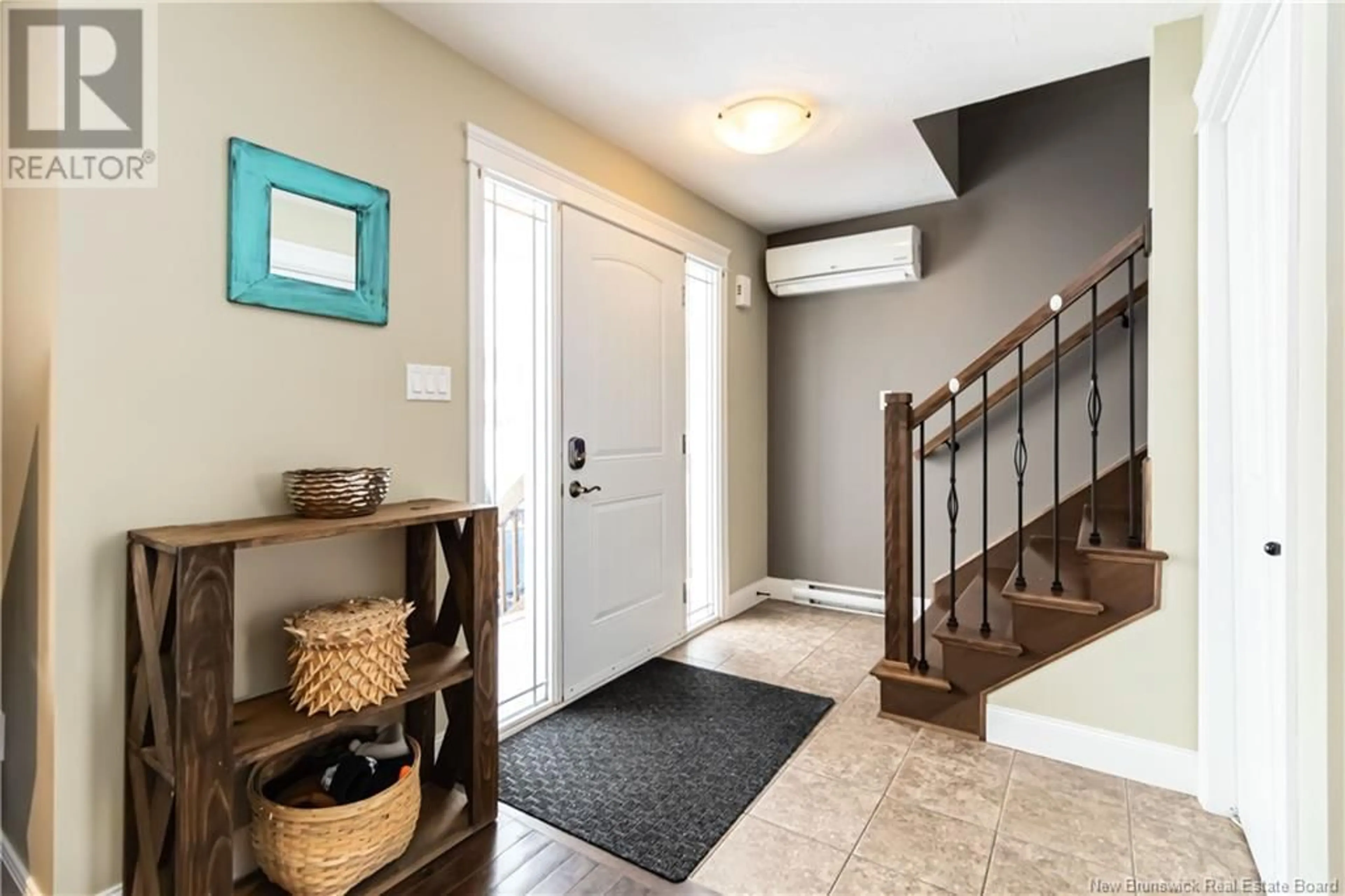 Indoor entryway for 11 edington Street, Moncton New Brunswick E1E0G5