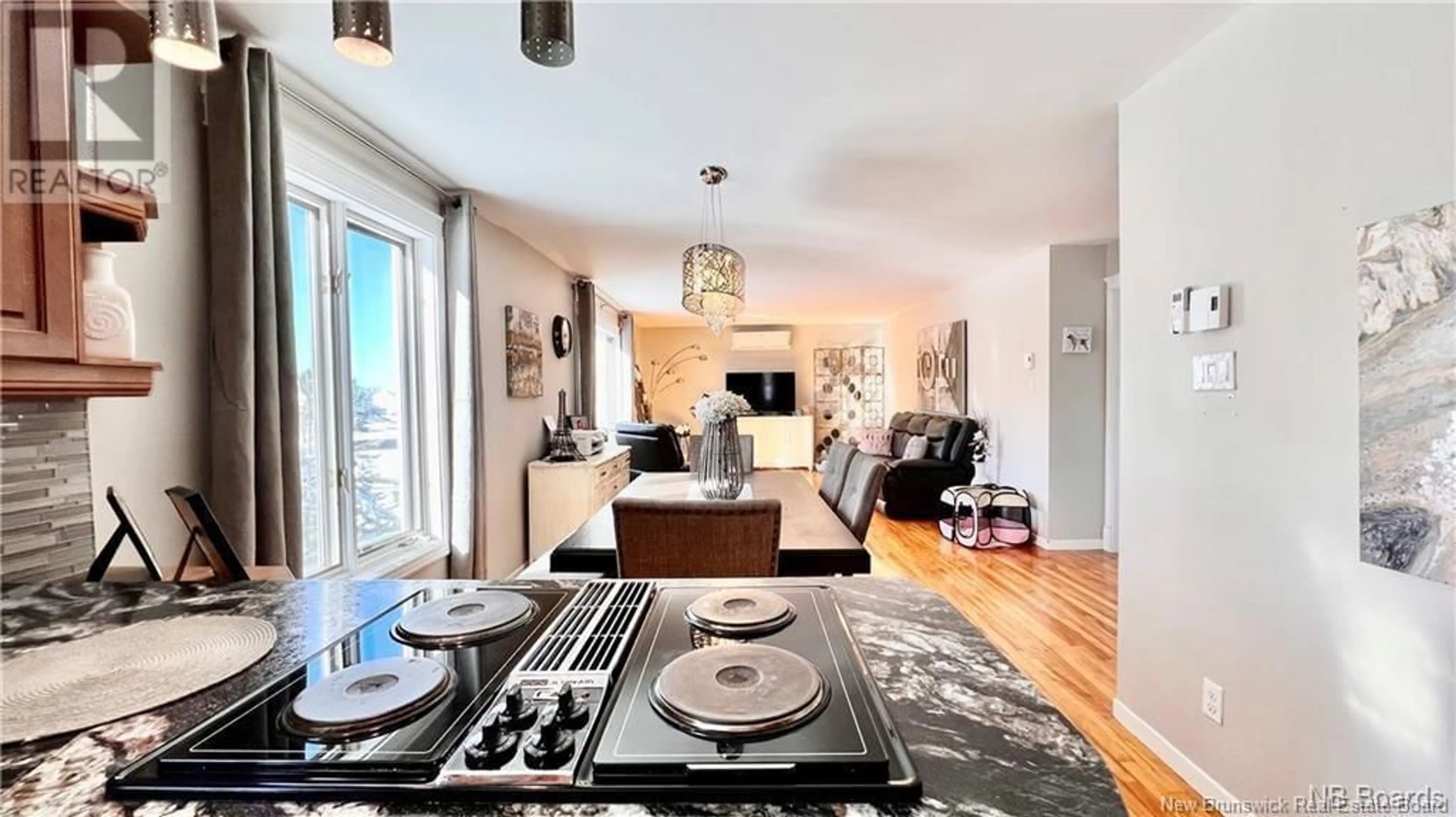 Open concept kitchen, unknown for 288 St-John, Bathurst New Brunswick E2A1E7