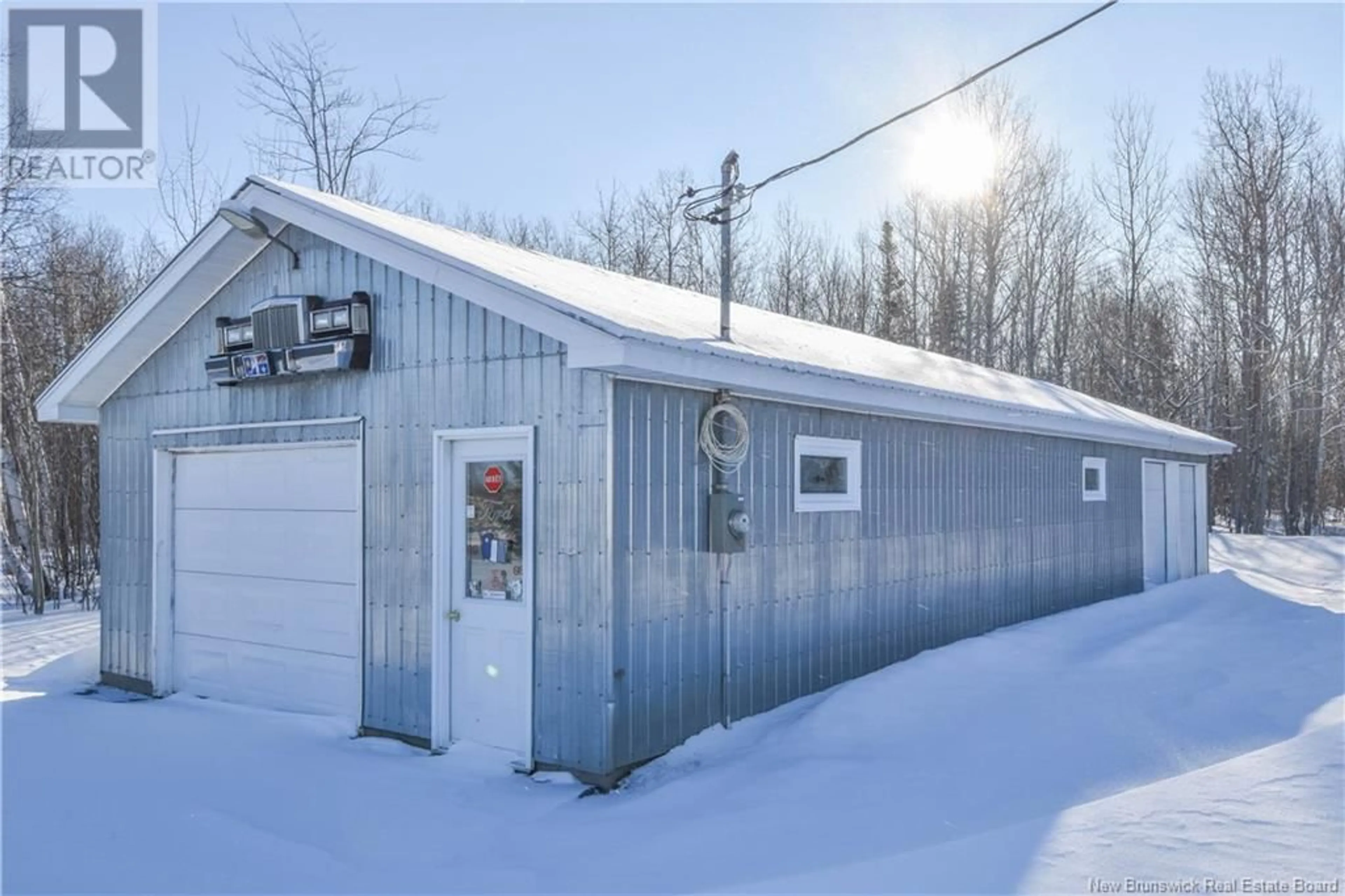 Indoor garage for 3854 340 Route, Notre-Dame-Des-Érables New Brunswick E8R1W3