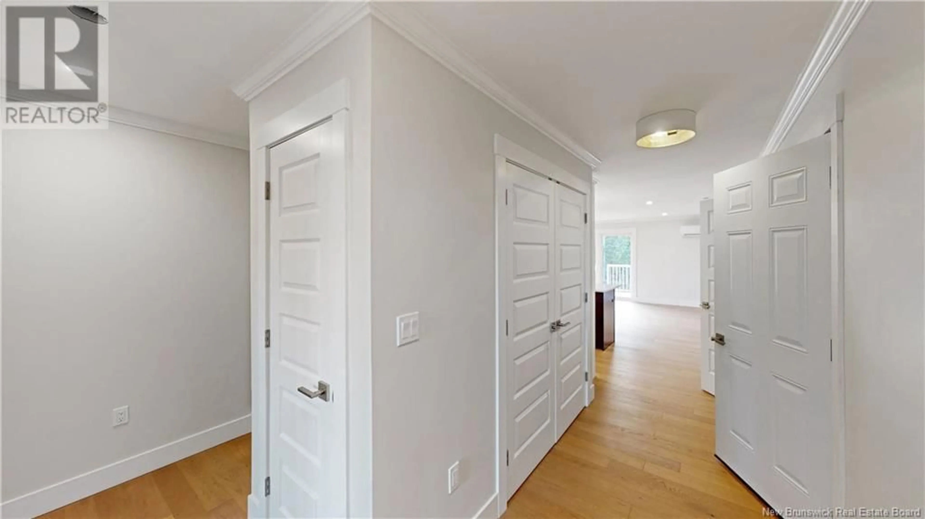 Indoor entryway for 22 Elmwood Drive, Hampton New Brunswick E5N0P9