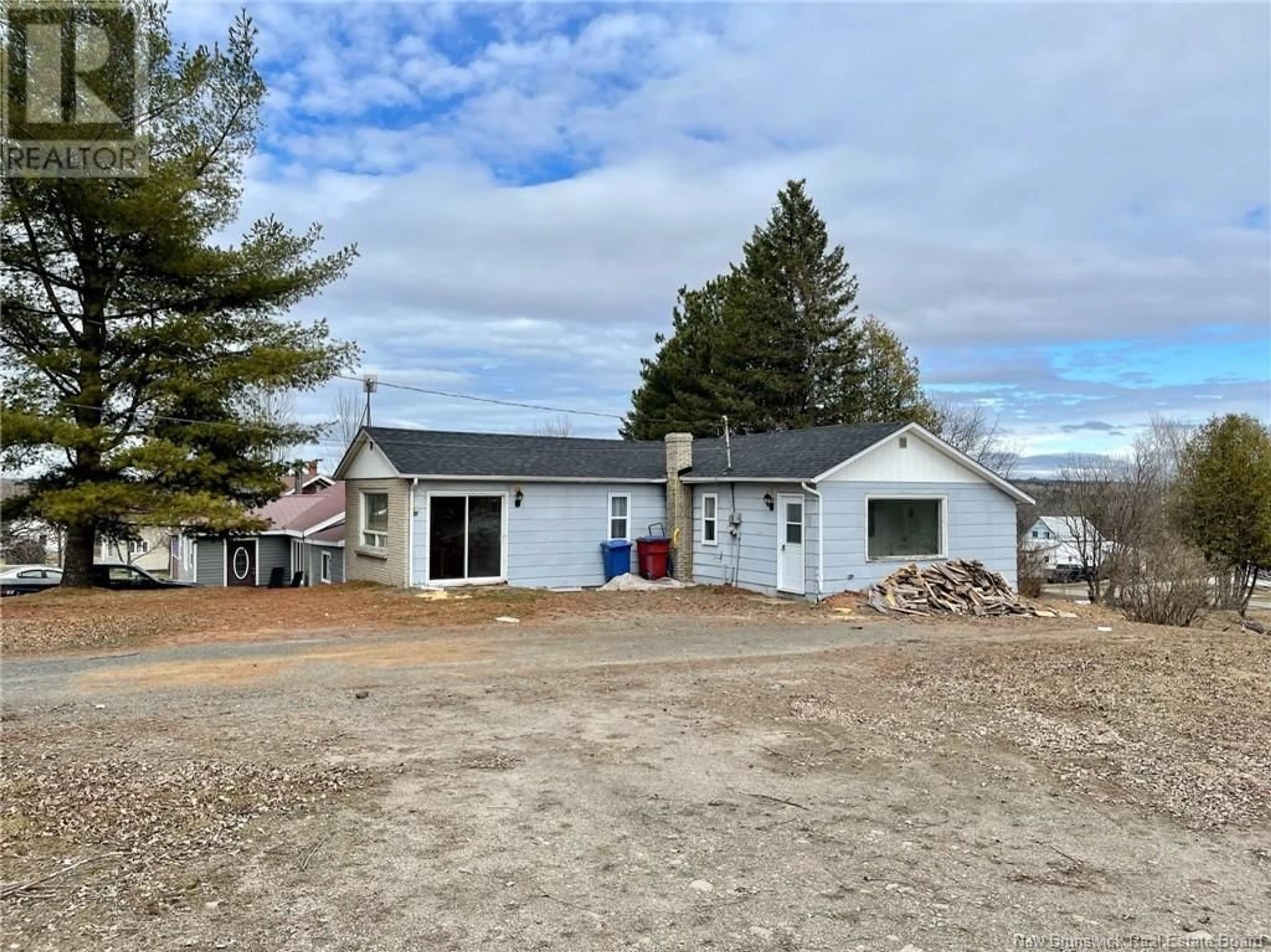A pic from outside/outdoor area/front of a property/back of a property/a pic from drone, building for 140 MAIN STREET, Plaster Rock New Brunswick E7G2E4