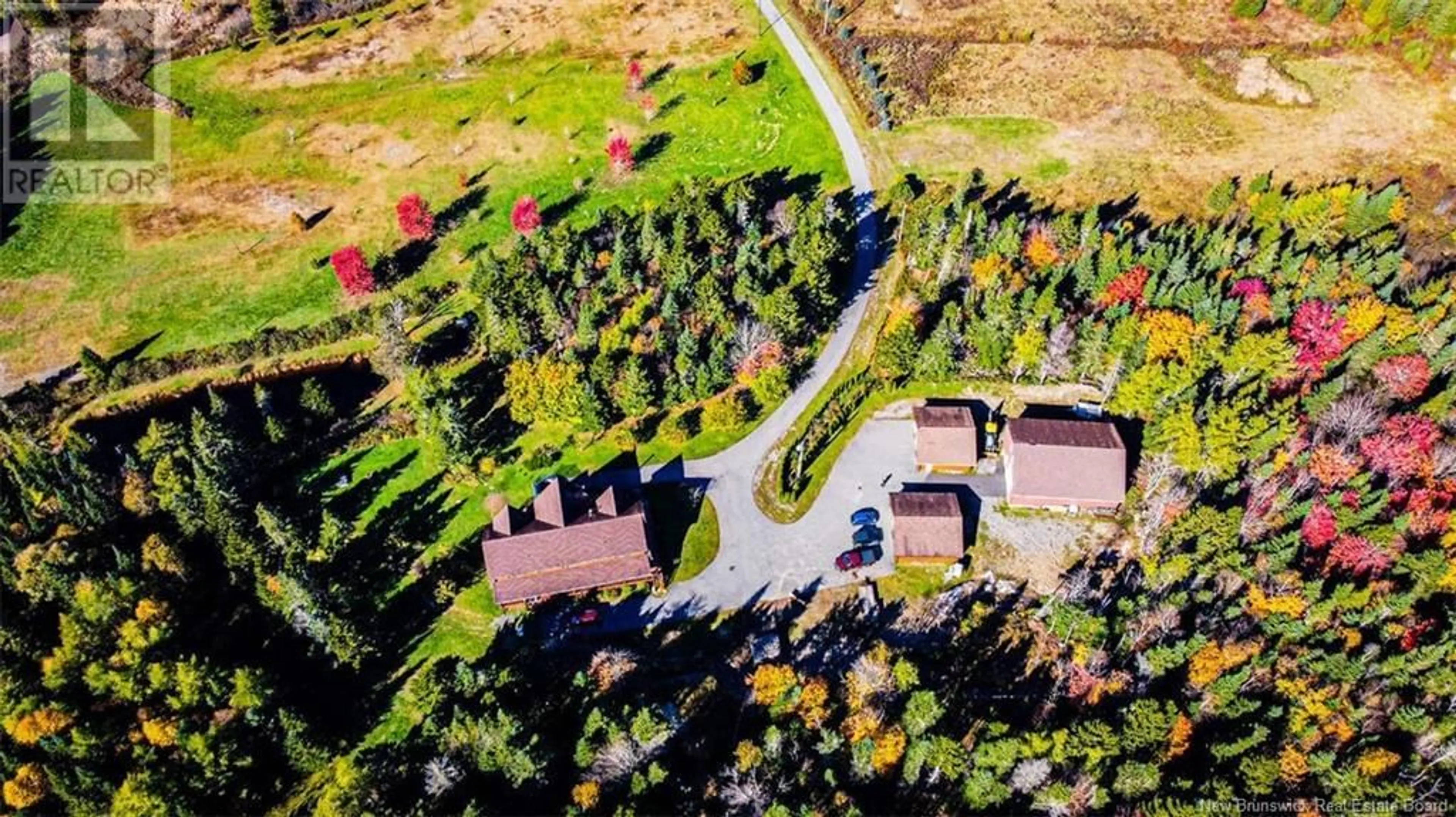 A pic from outside/outdoor area/front of a property/back of a property/a pic from drone, street for 44 TAYLOR LAKE ROAD, Willow Grove New Brunswick E2S1P5
