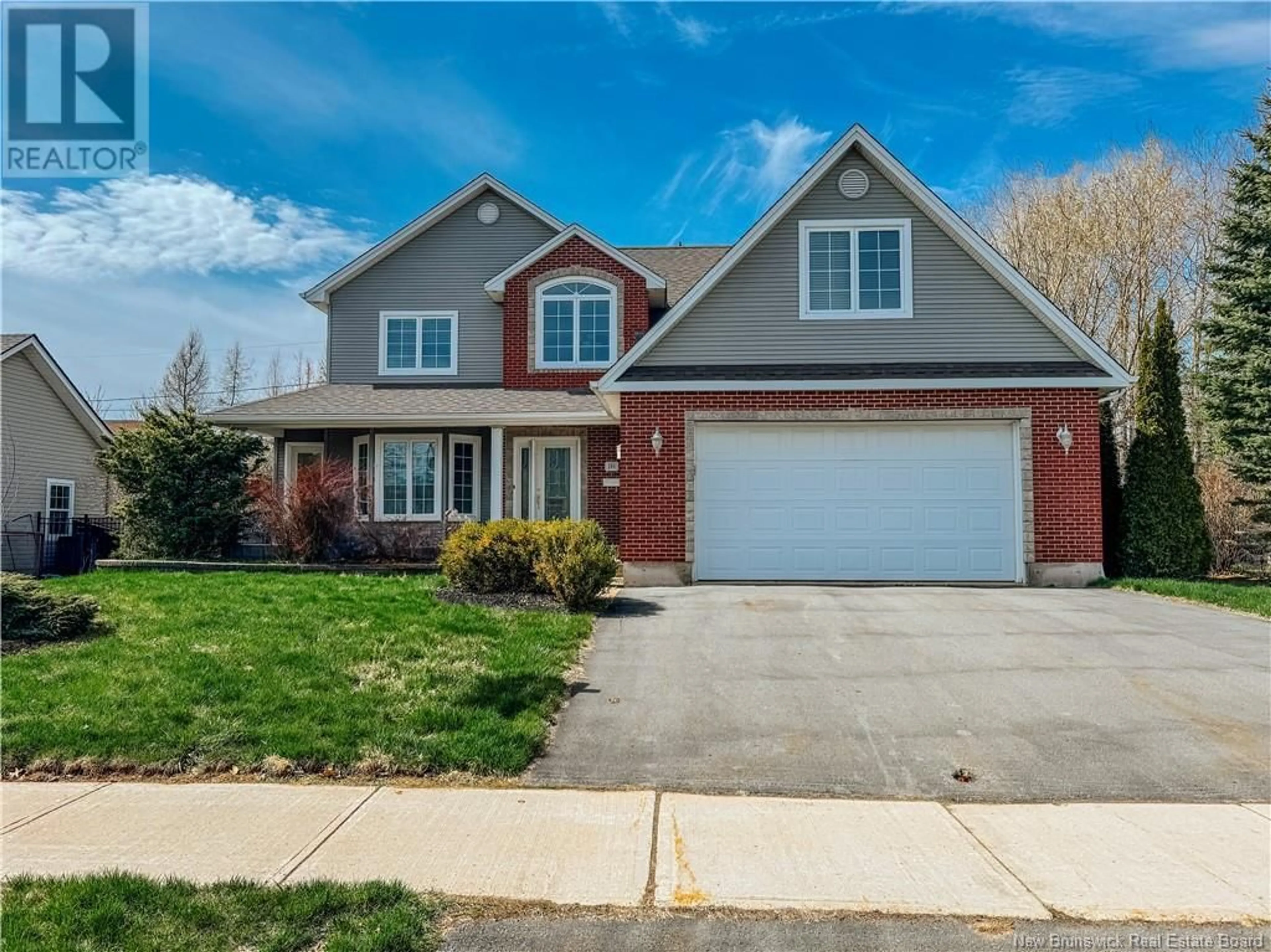 Home with vinyl exterior material, street for 184 WILLSHIRE WAY, Moncton New Brunswick E1G5J1