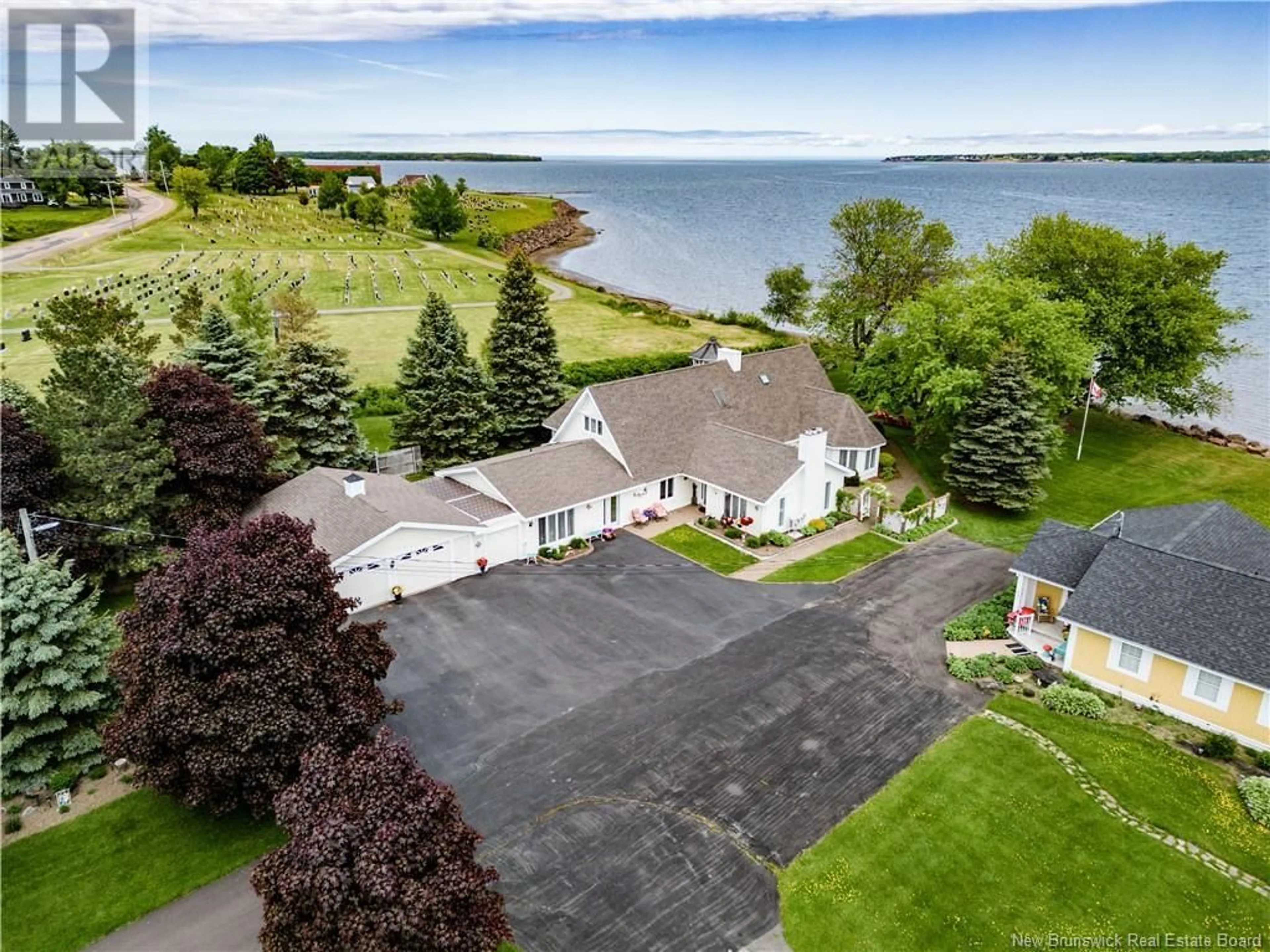 A pic from outside/outdoor area/front of a property/back of a property/a pic from drone, water/lake/river/ocean view for 1934 ROUTE 535, Cocagne New Brunswick E4R3H5