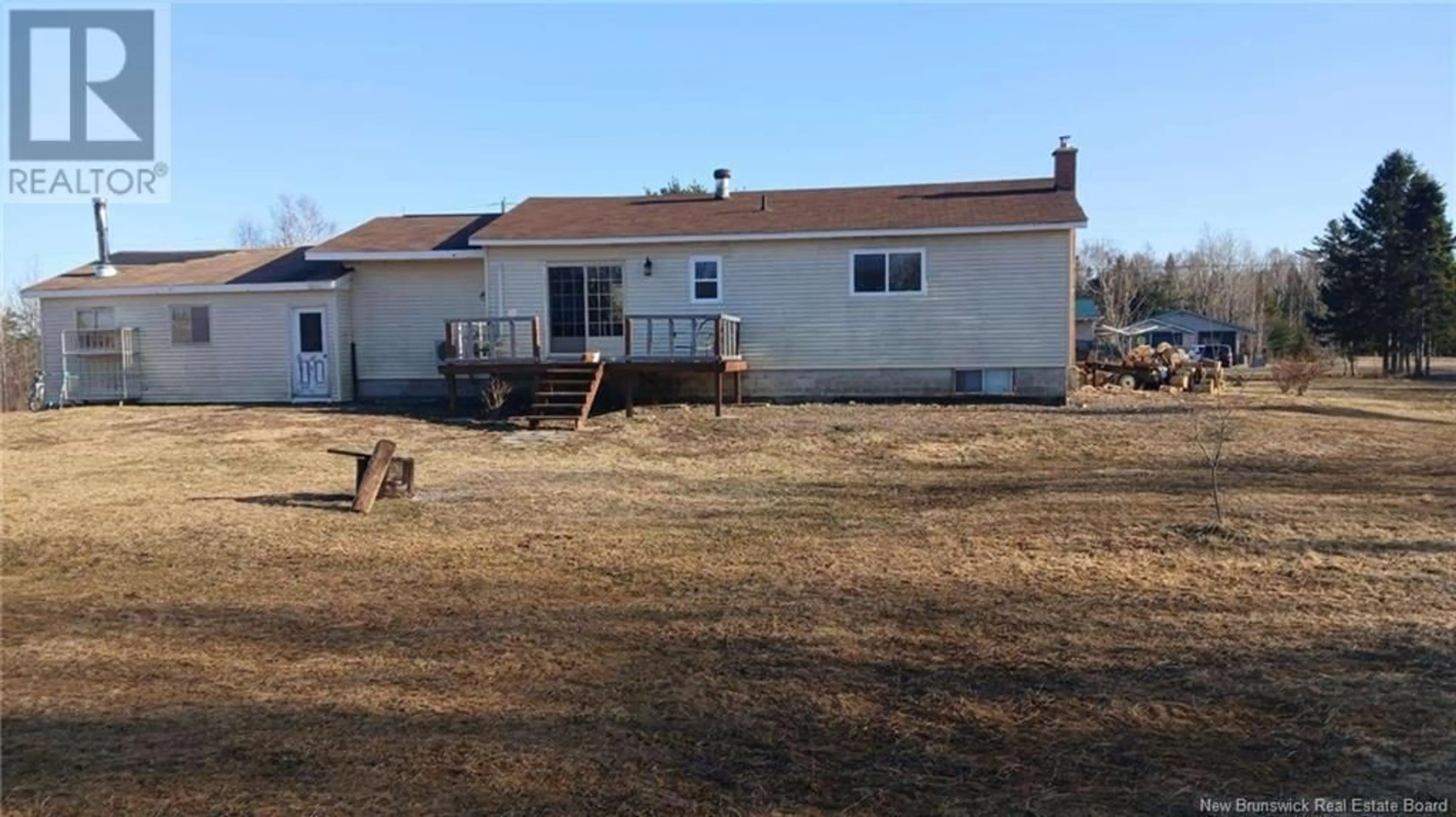 Home with vinyl exterior material, building for 282 MEADOW BROOK ROAD, Wirral New Brunswick E5L2T5