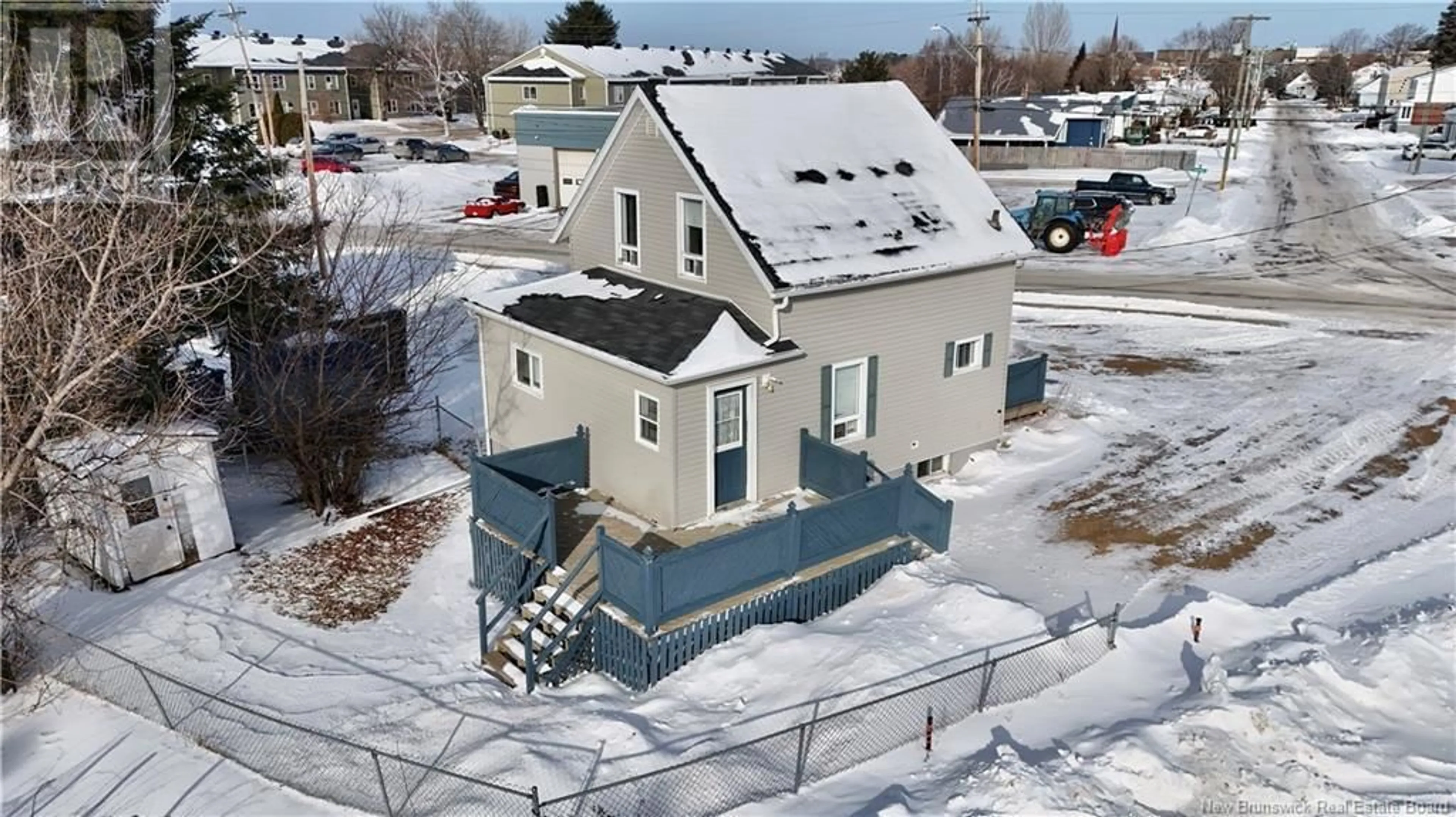 A pic from outside/outdoor area/front of a property/back of a property/a pic from drone, building for 170 Dumaresq, Bathurst New Brunswick E2A1H6