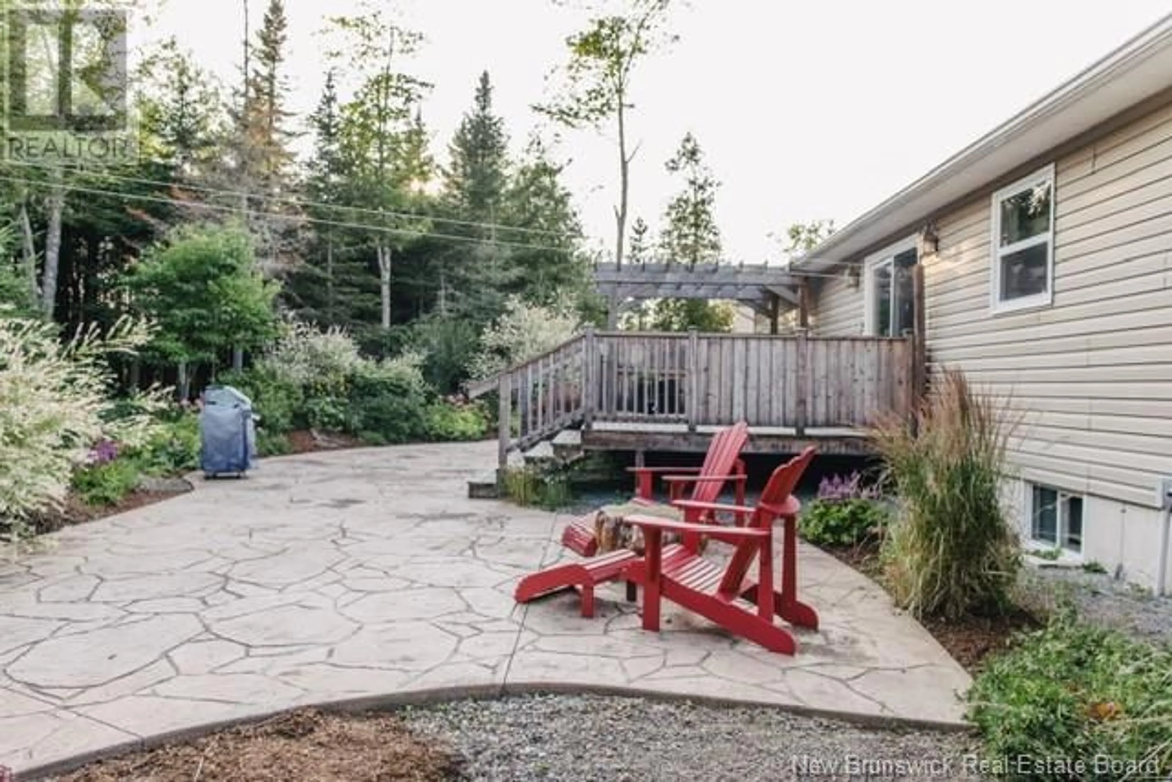 Patio, unknown for 20 Carlton Drive, Quispamsis New Brunswick E2G0C3