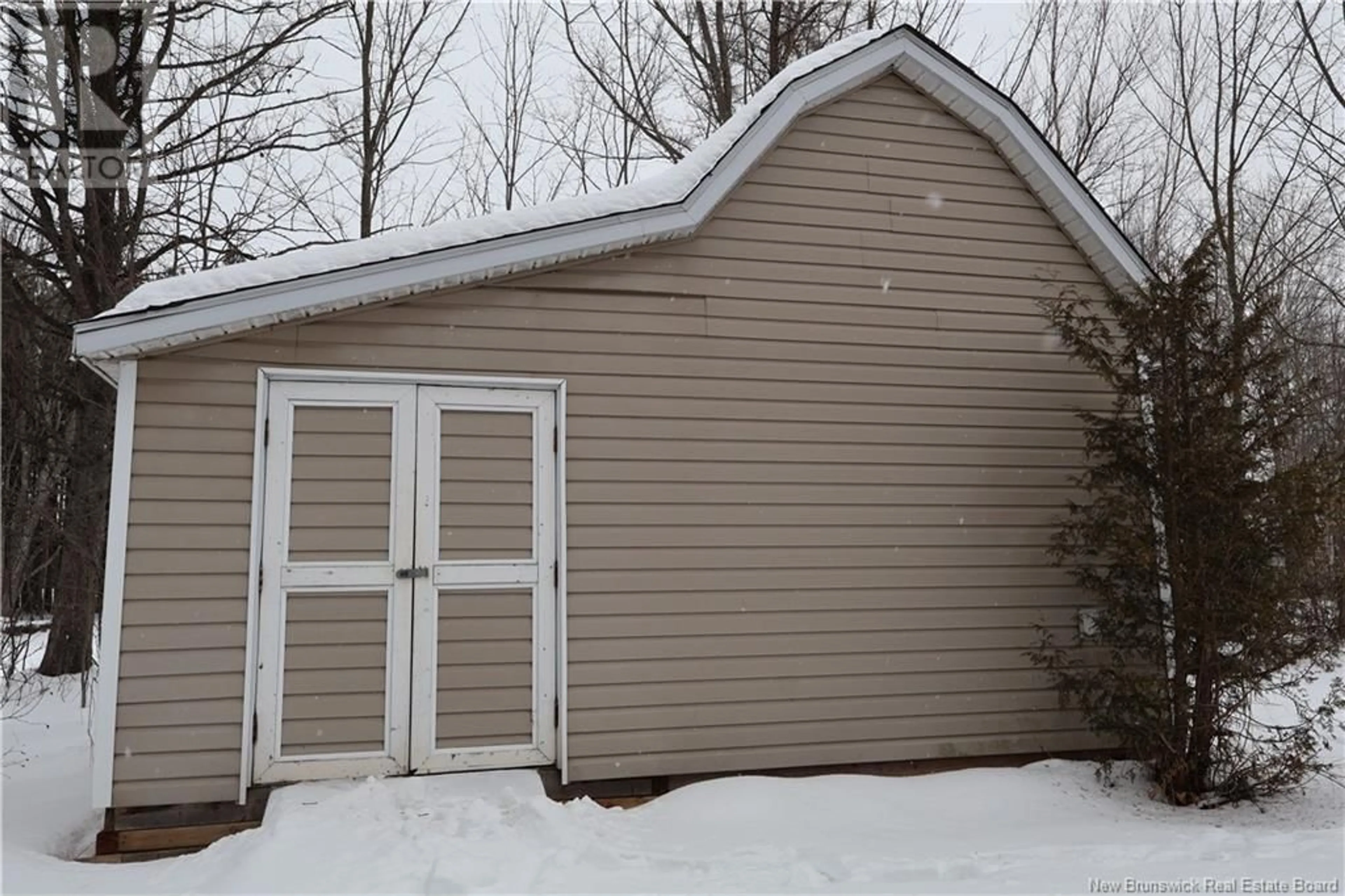 Shed for 27 Devarenne Street, Dieppe New Brunswick E1A0C7