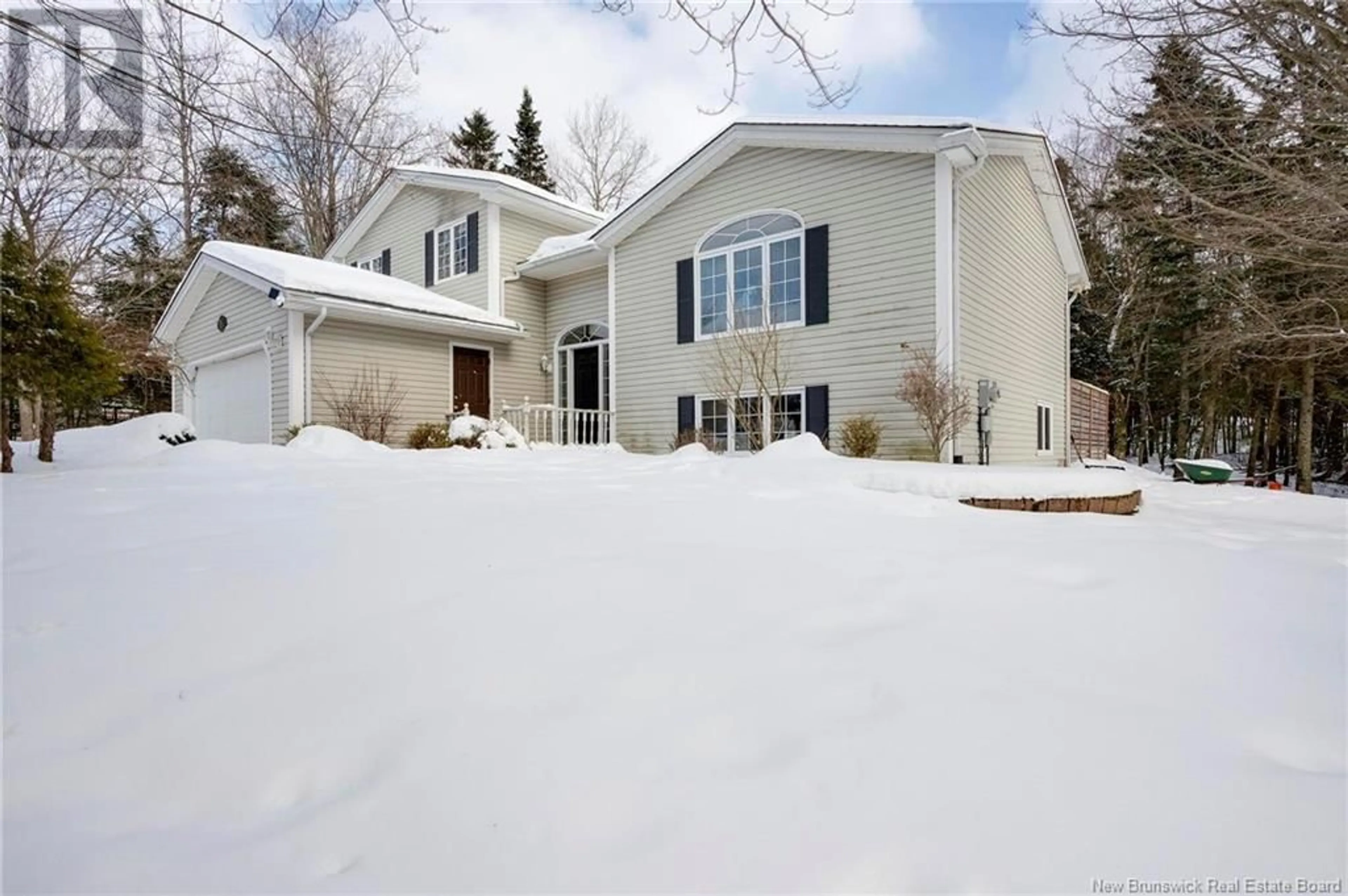 Home with vinyl exterior material, street for 96 Winchester Drive, Quispamsis New Brunswick E2E5C3