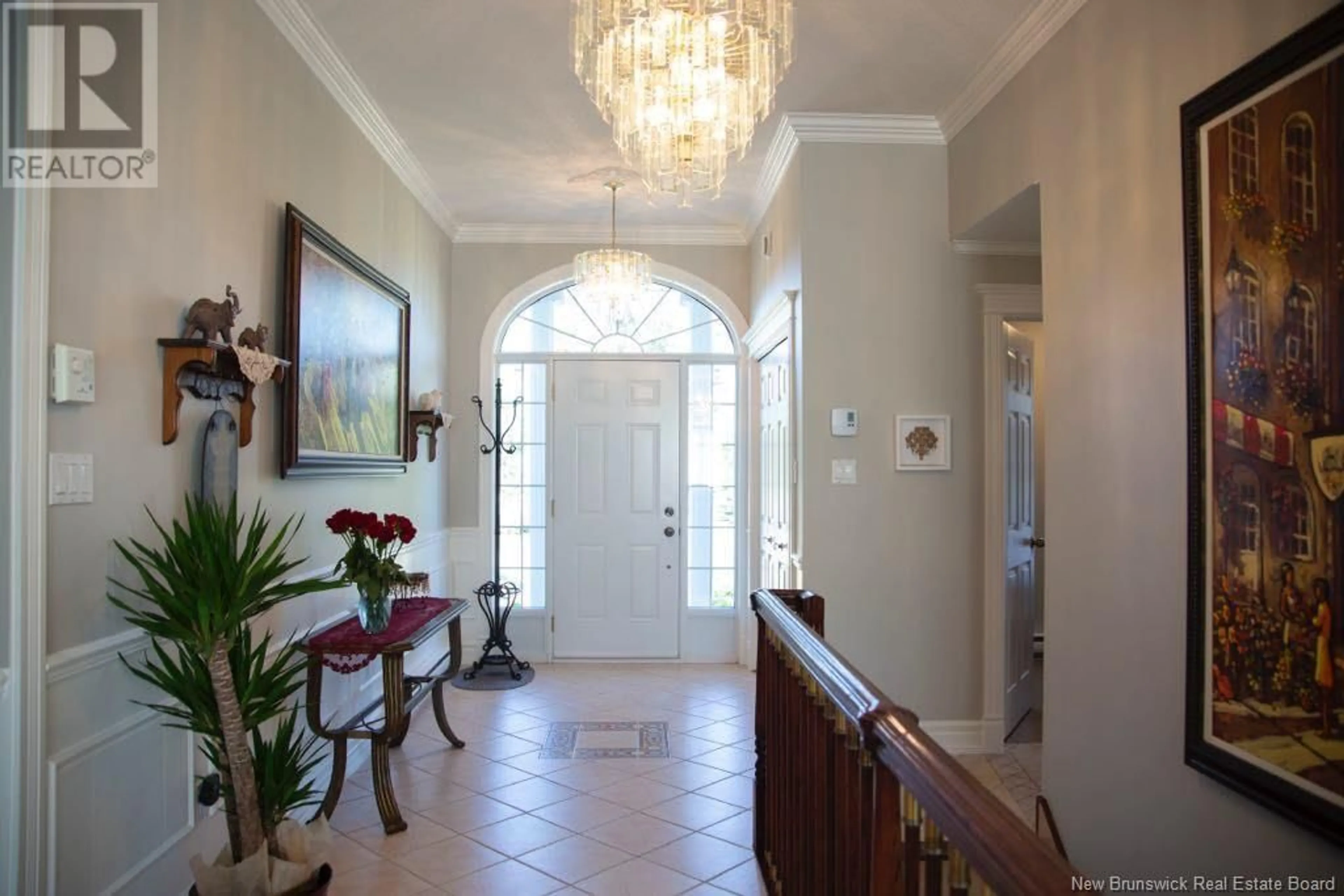 Indoor foyer for 601 MAIN STREET, Grand-Sault/Grand Falls New Brunswick E3Z2W4