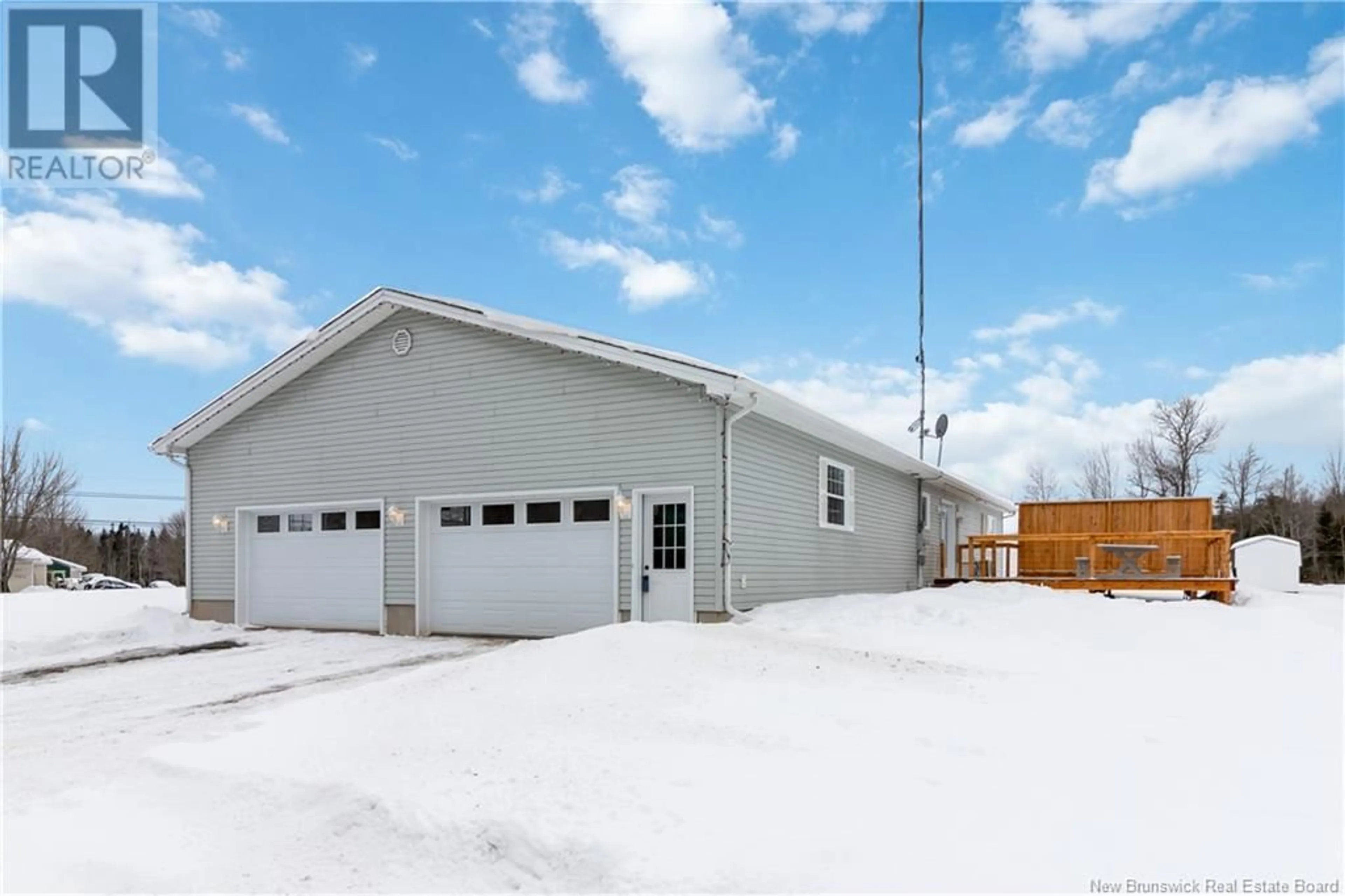 Indoor garage for 2430 106 Route, Boundary Creek New Brunswick E1G4L8