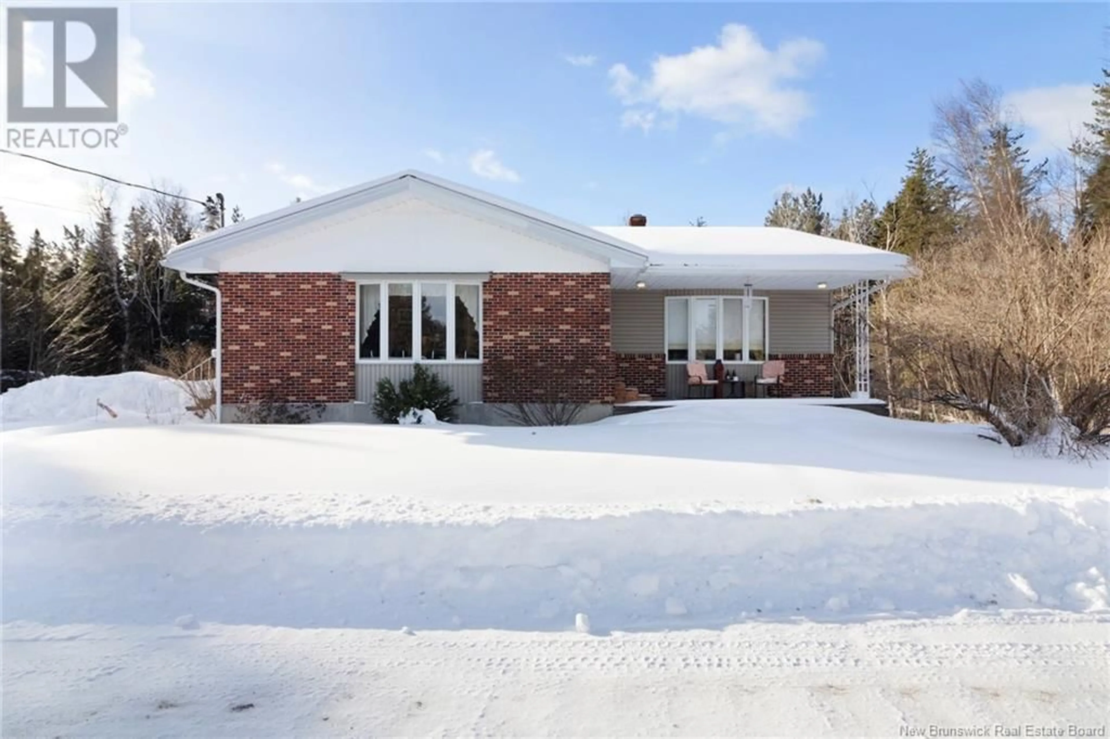 Home with brick exterior material, street for 370 King Street, Chipman New Brunswick E4A2K7