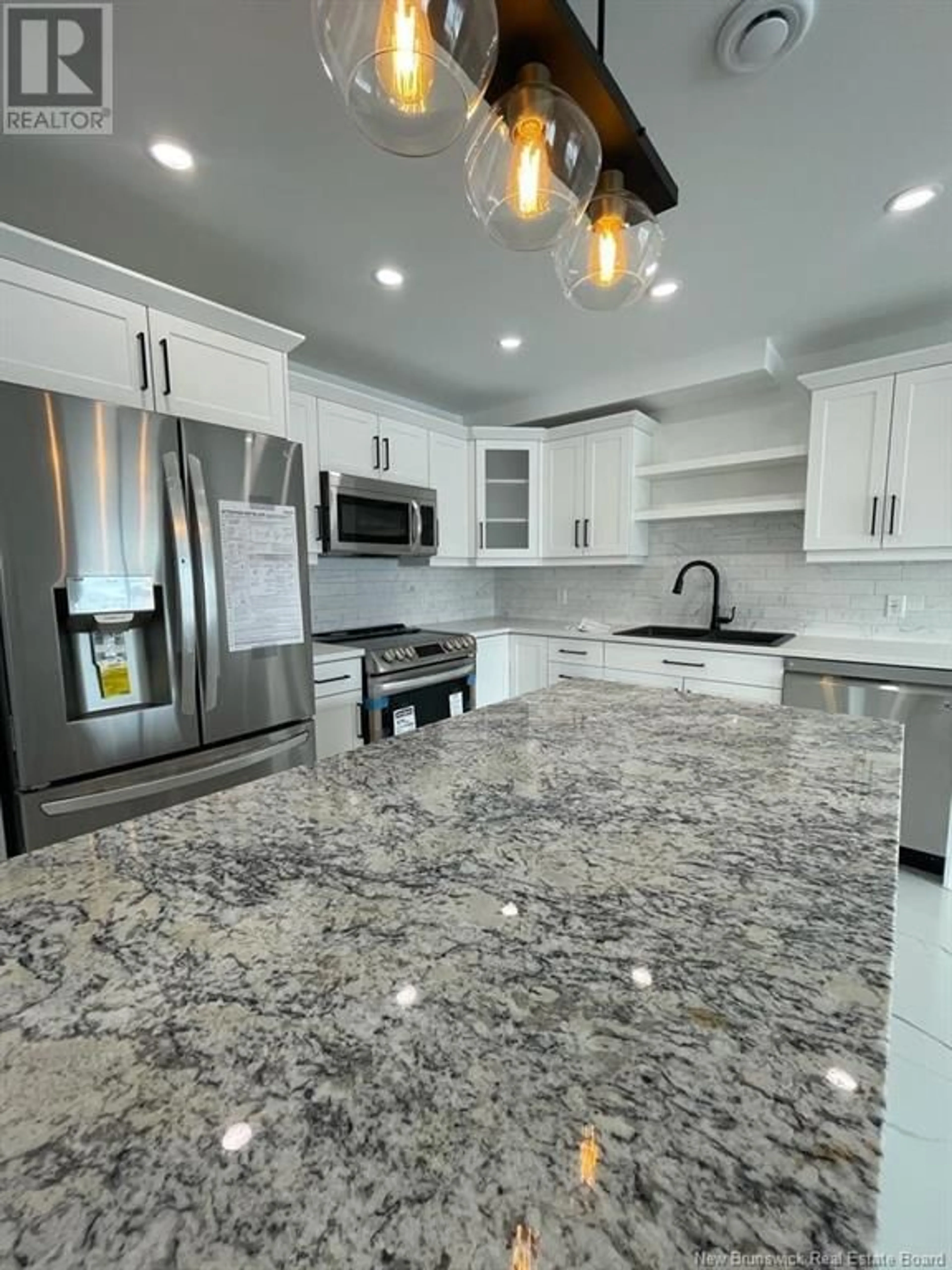 Open concept kitchen, unknown for 75 WARNER STREET, Moncton New Brunswick E1A5T3