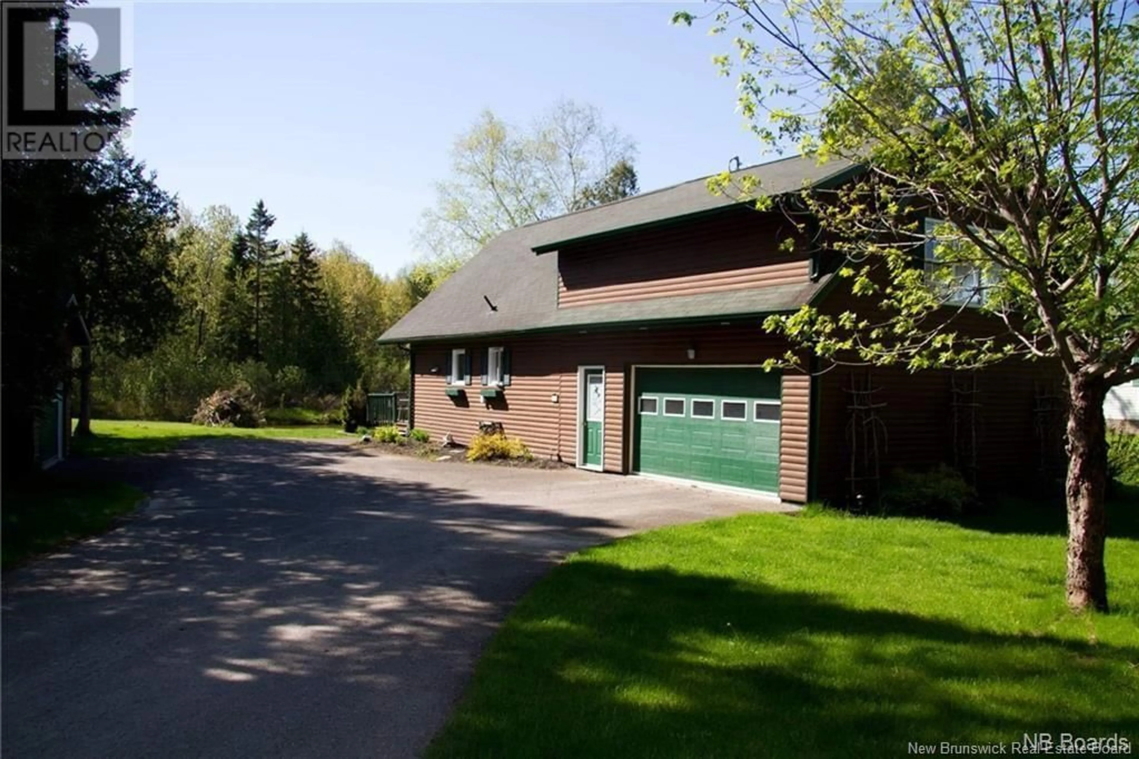 Indoor garage for 46 Davis Old Mill Road, DSL de Drummond/DSL of Drummond New Brunswick E3Y1R1