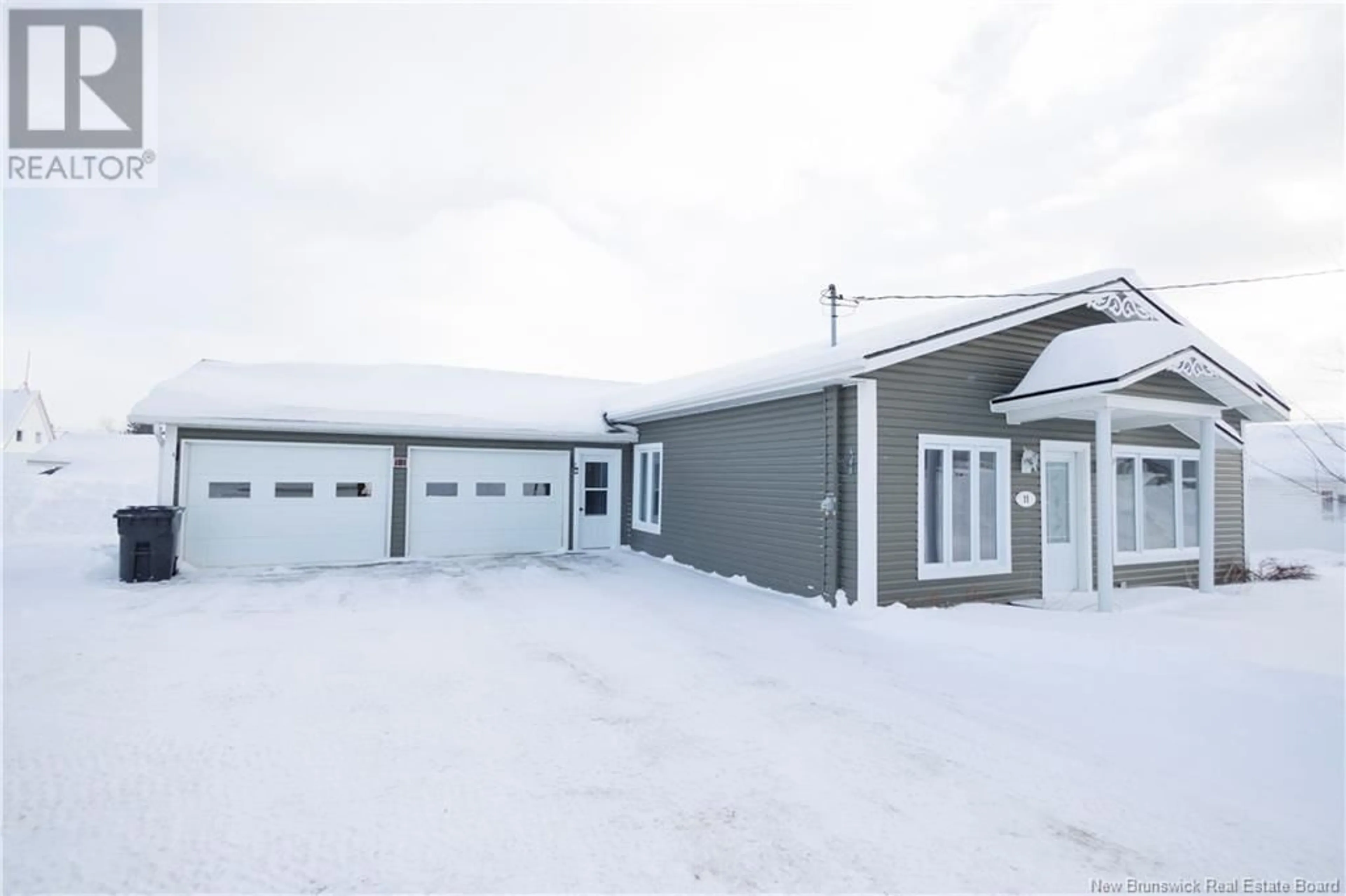 Indoor garage for 11 Martin, Sainte-Anne-De-Madawaska New Brunswick E7E1G2