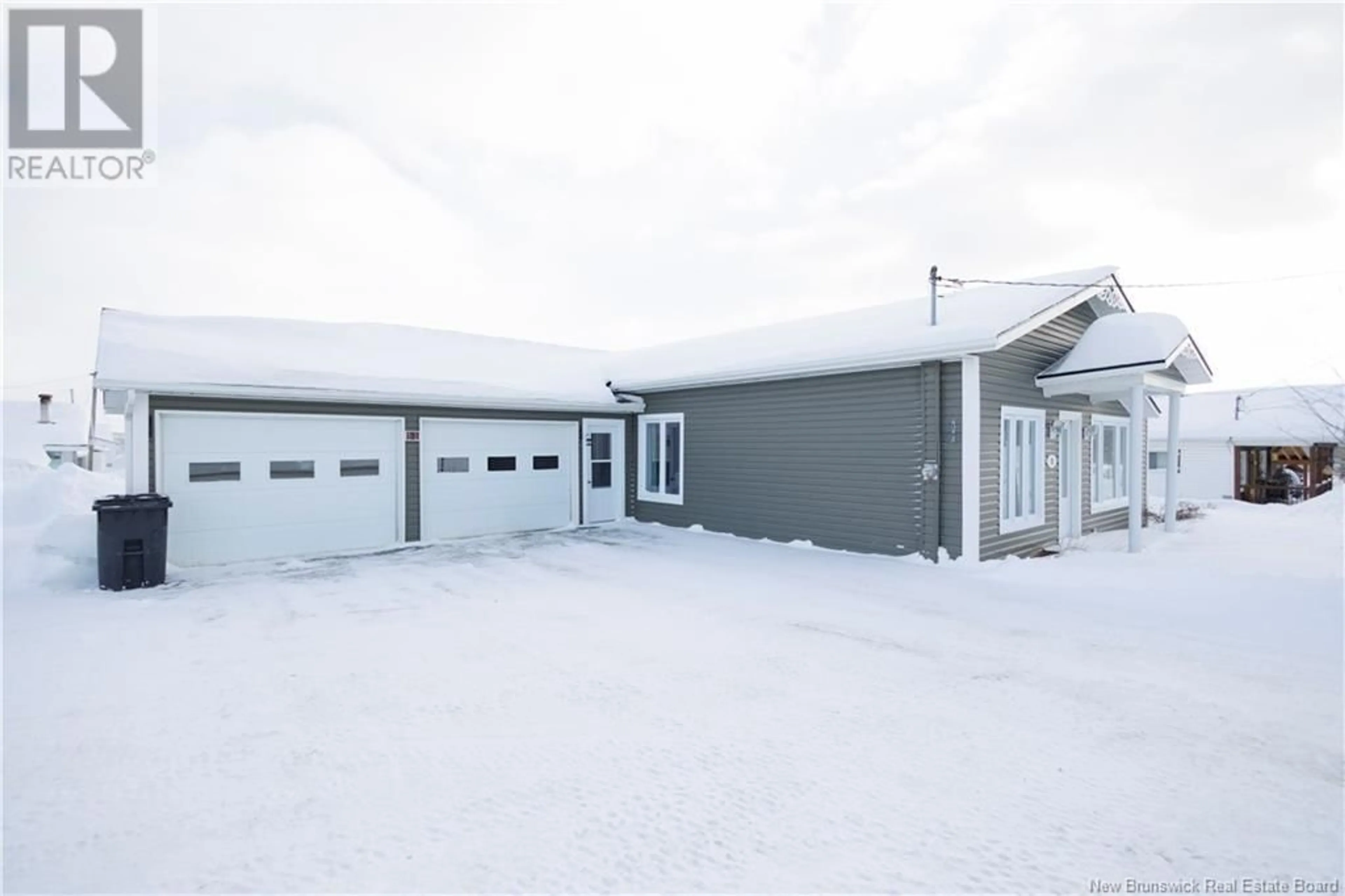 Indoor garage for 11 Martin, Sainte-Anne-De-Madawaska New Brunswick E7E1G2