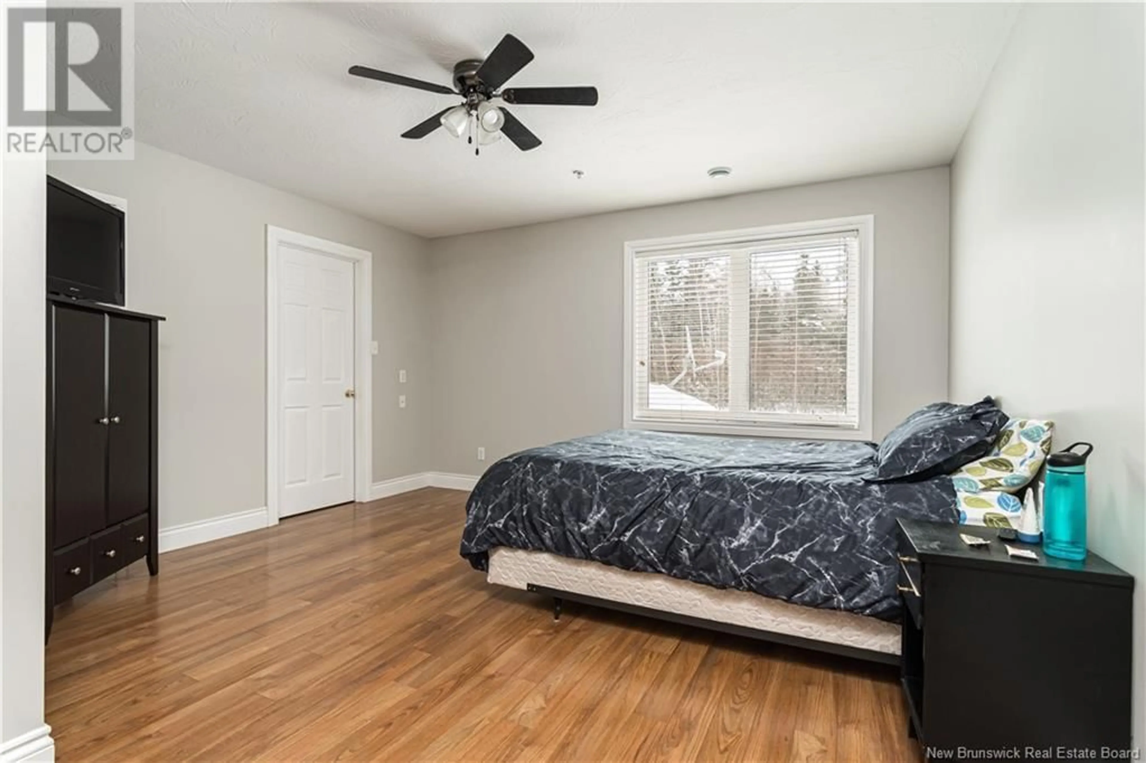 Bedroom with bed, wood/laminate floor for 46762 Homestead Road, Salisbury New Brunswick E1G4H9