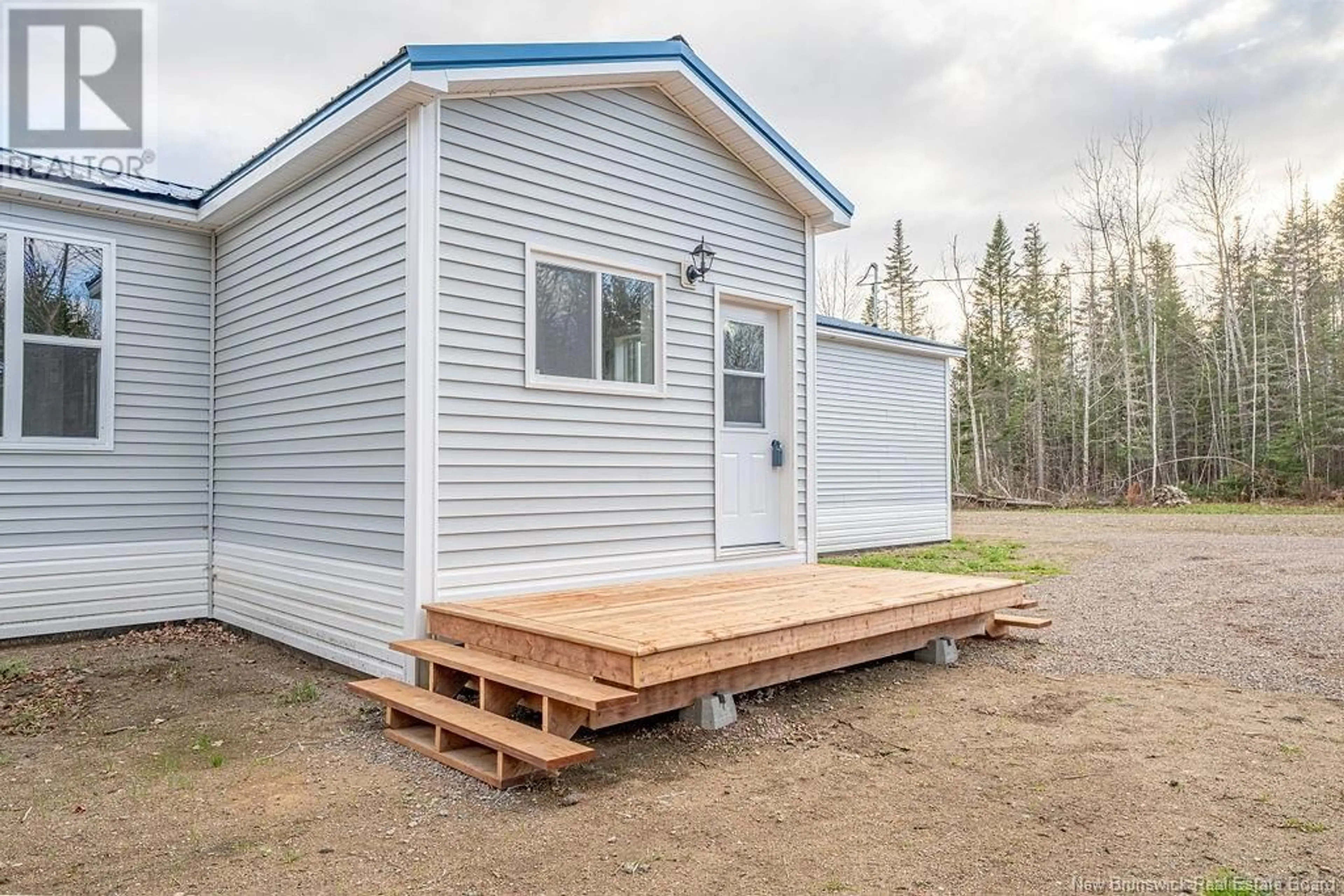 Shed for 341 Route 635, Lake George New Brunswick E6K1G3