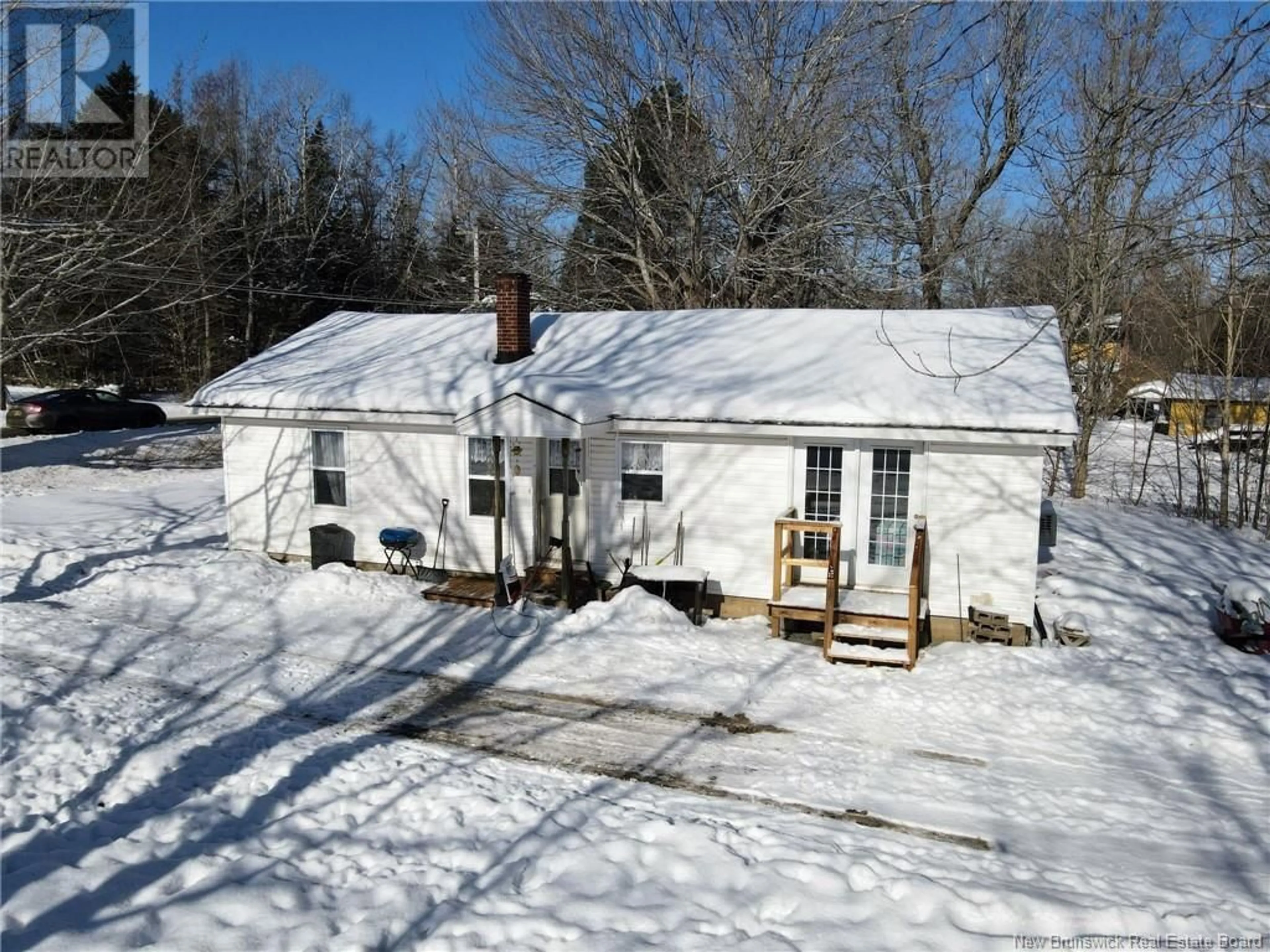 A pic from outside/outdoor area/front of a property/back of a property/a pic from drone, building for 2055 ROUTE 114, Stoney Creek New Brunswick E1J2J8